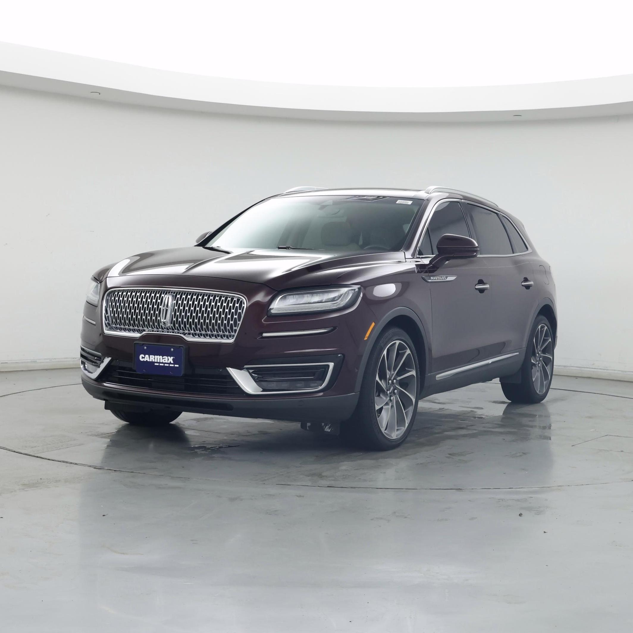 Thumbnail: 2019 Lincoln Nautilus - 4