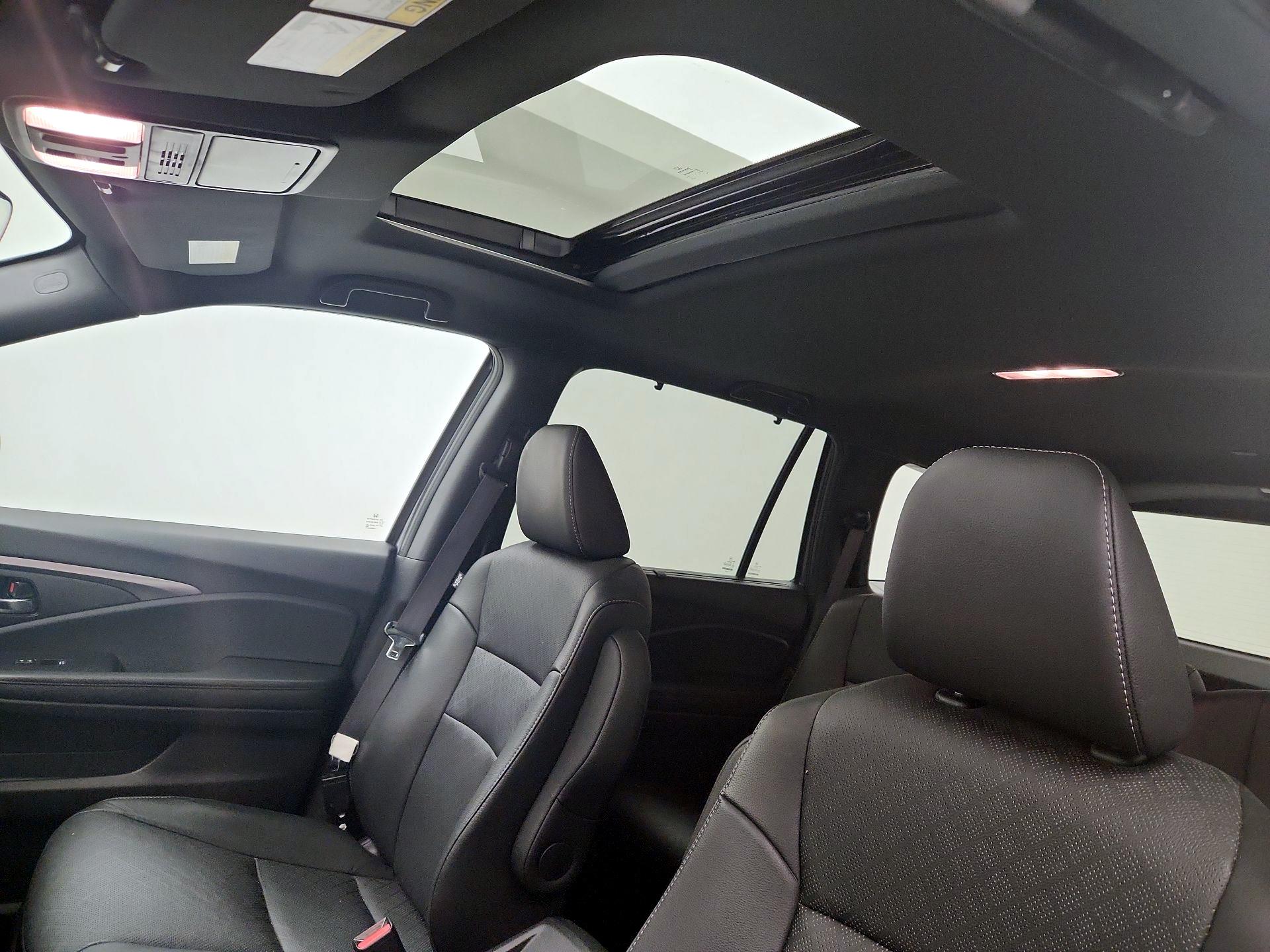 Thumbnail: 2021 Honda Passport - 19