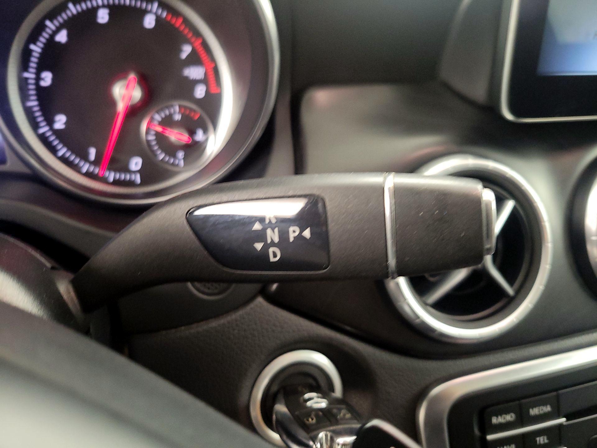 Thumbnail: 2017 Mercedes-Benz CLA - 18