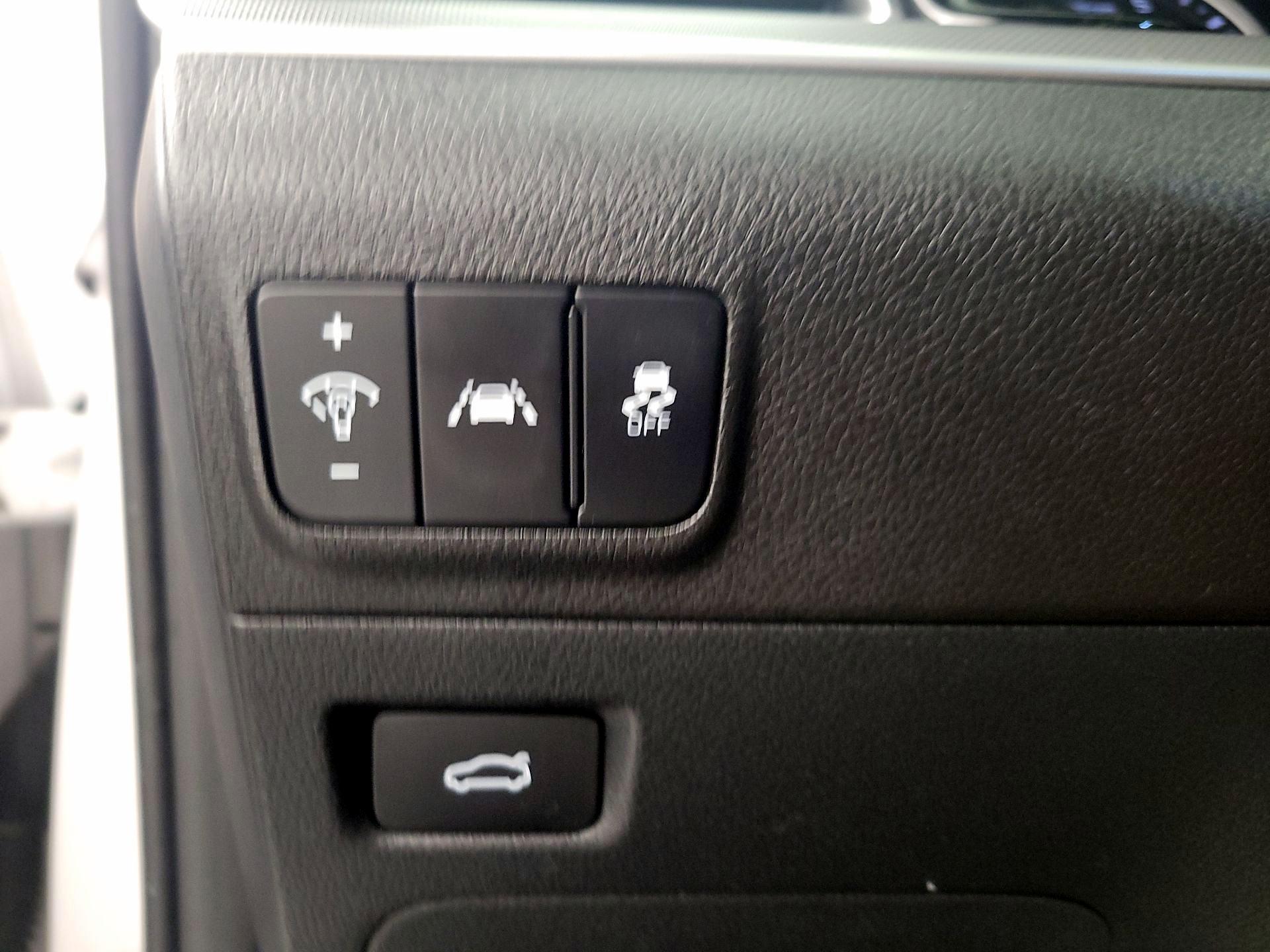 Thumbnail: 2021 Kia K5 - 13