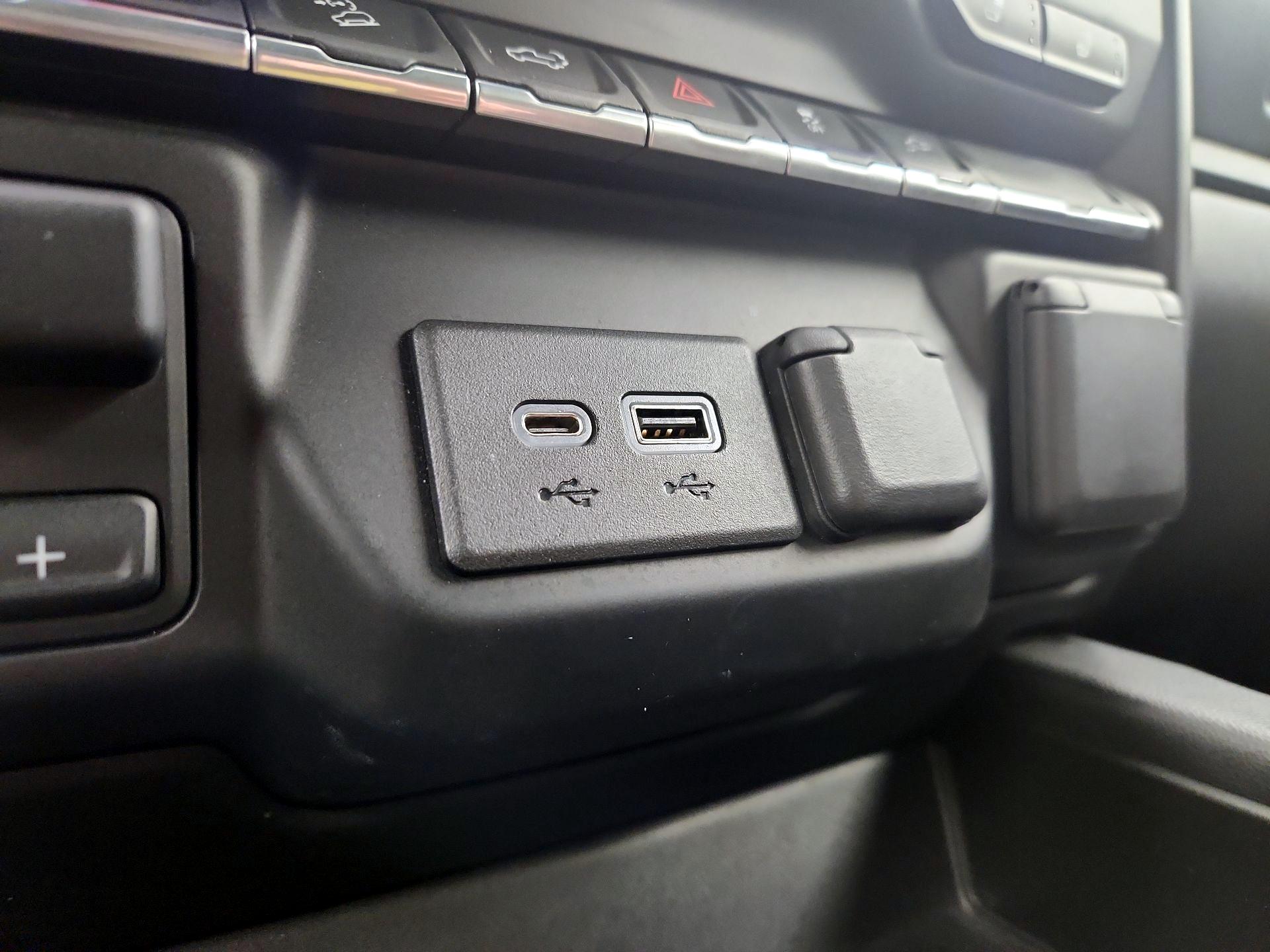 Thumbnail: 2022 GMC Sierra 1500 - 18