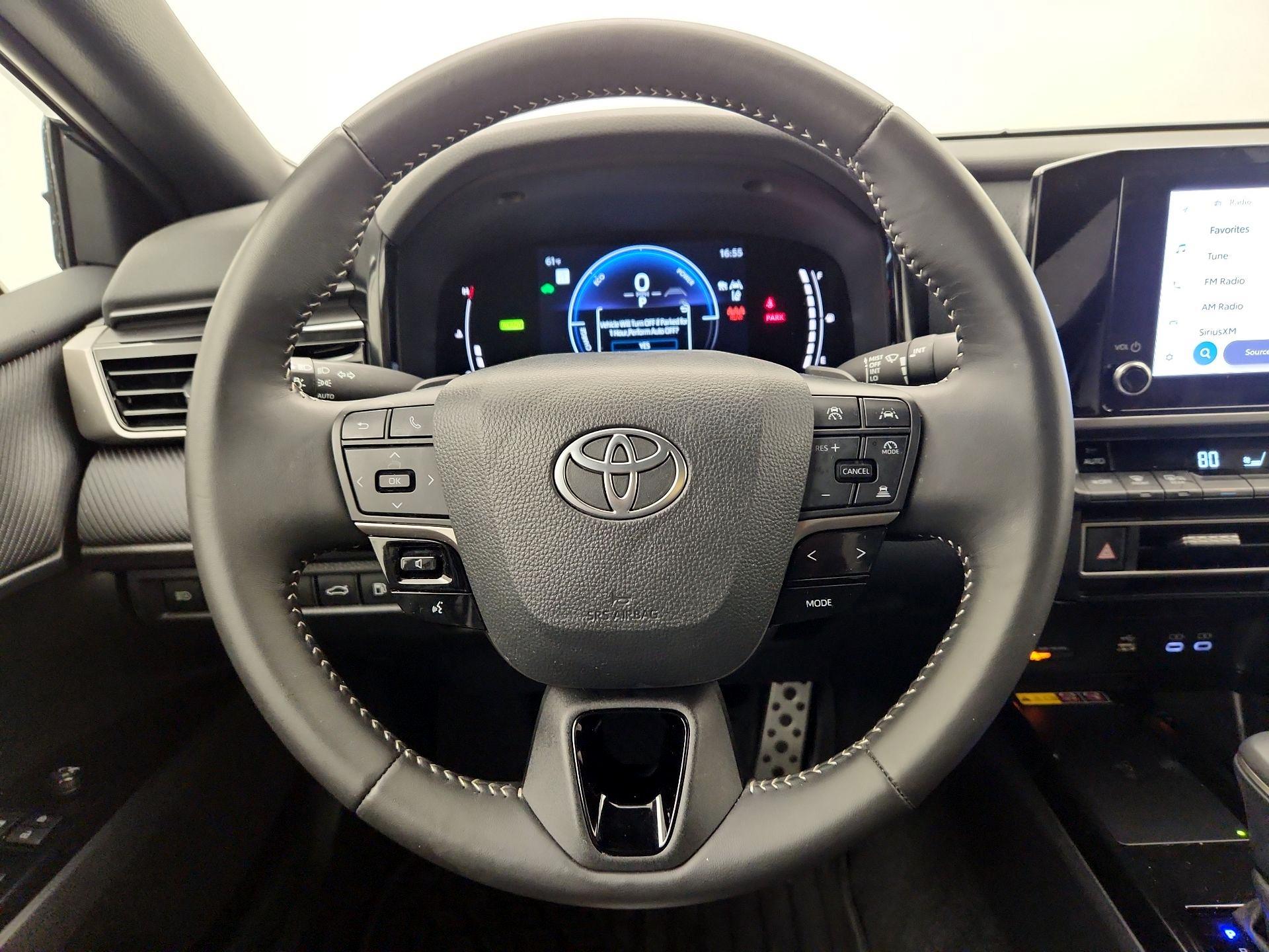 Thumbnail: 2025 Toyota Camry - 10