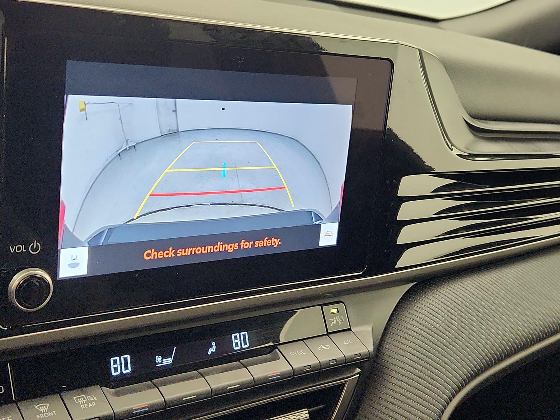 Thumbnail: 2025 Toyota Camry - 14