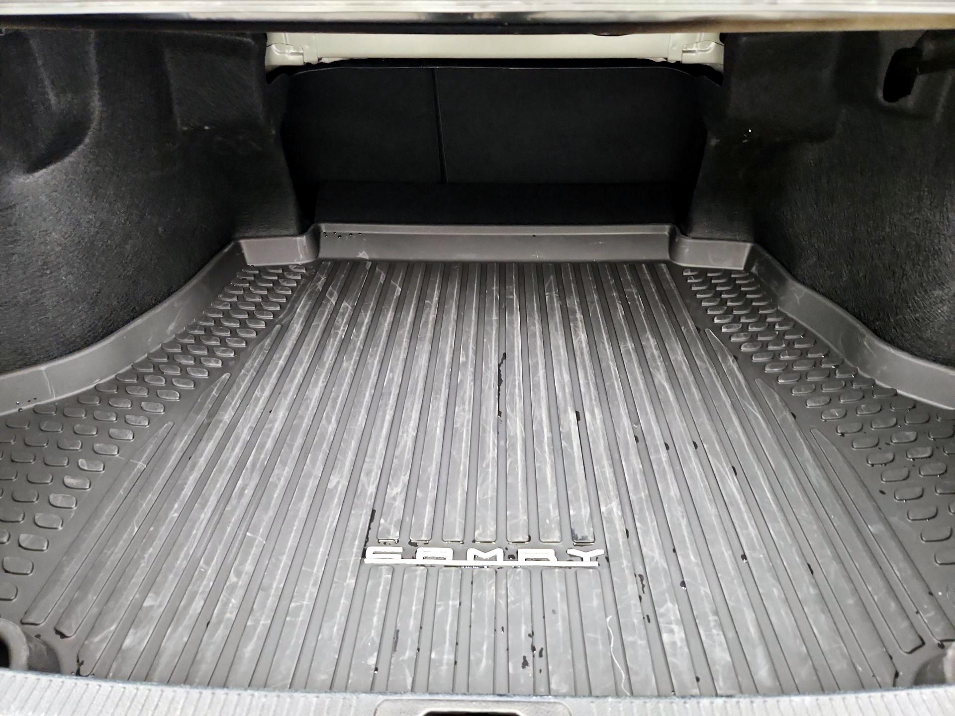 Thumbnail: 2025 Toyota Camry - 20