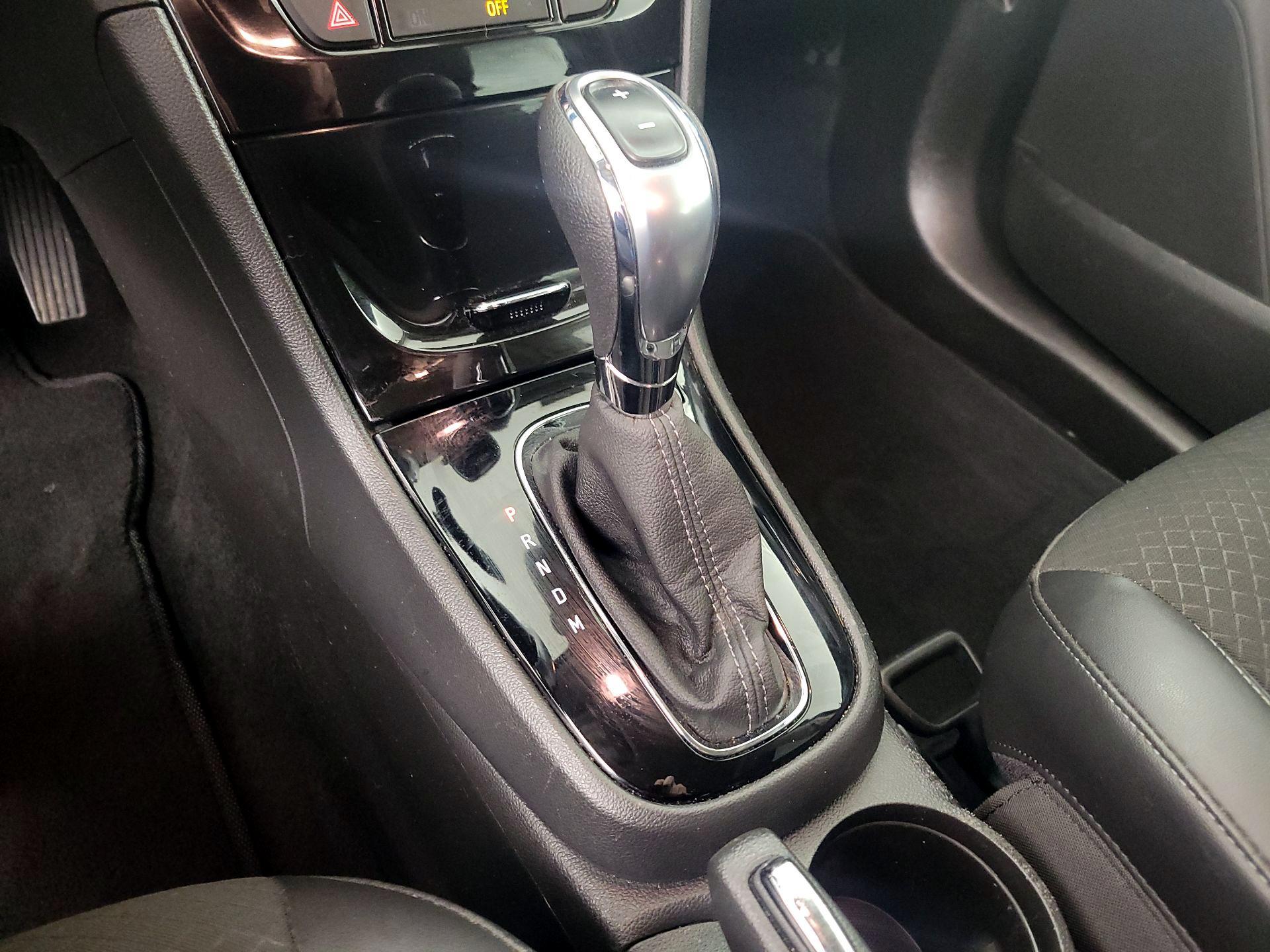 Thumbnail: 2018 Buick Encore - 17