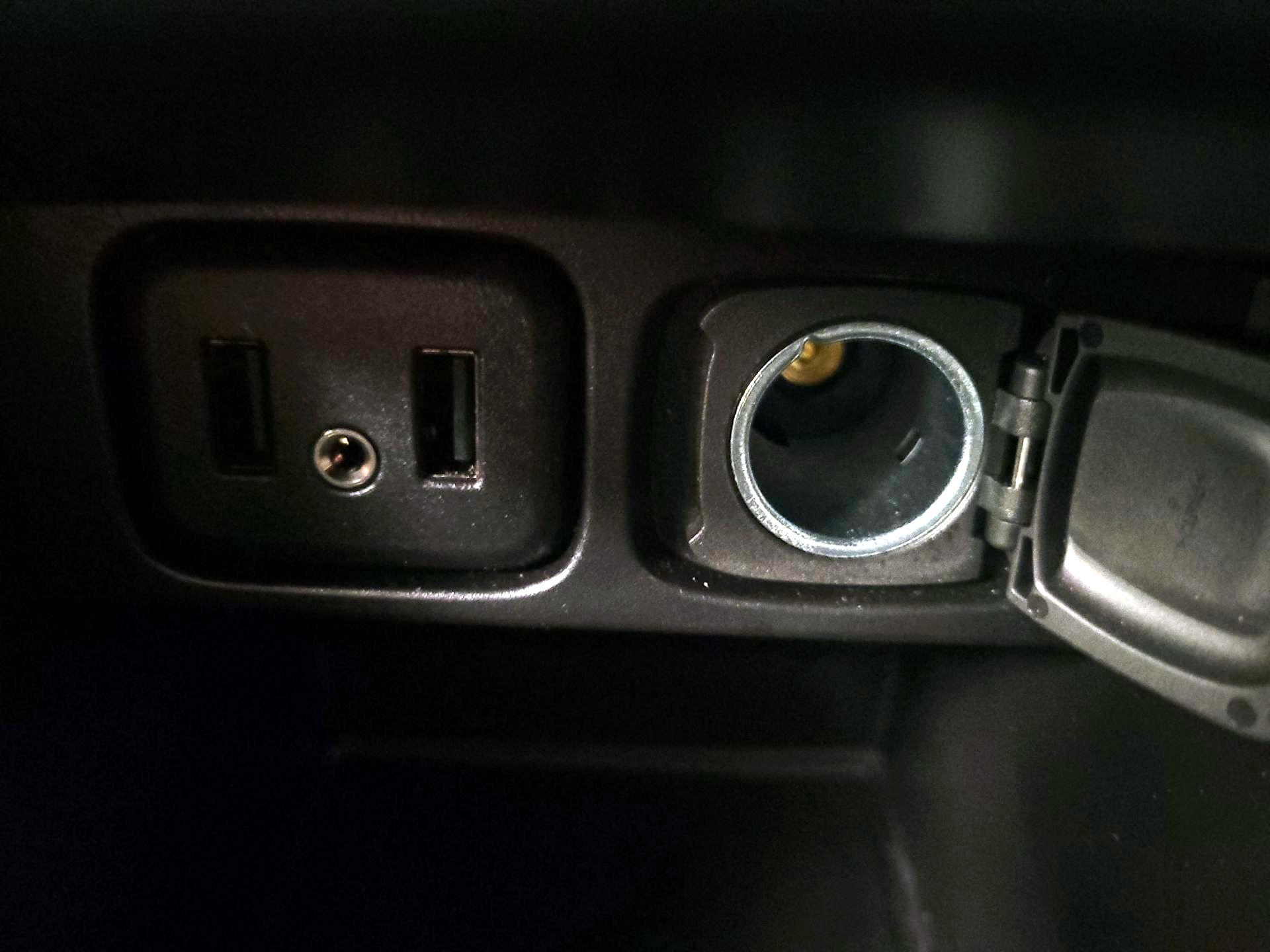 Thumbnail: 2018 Buick Encore - 18