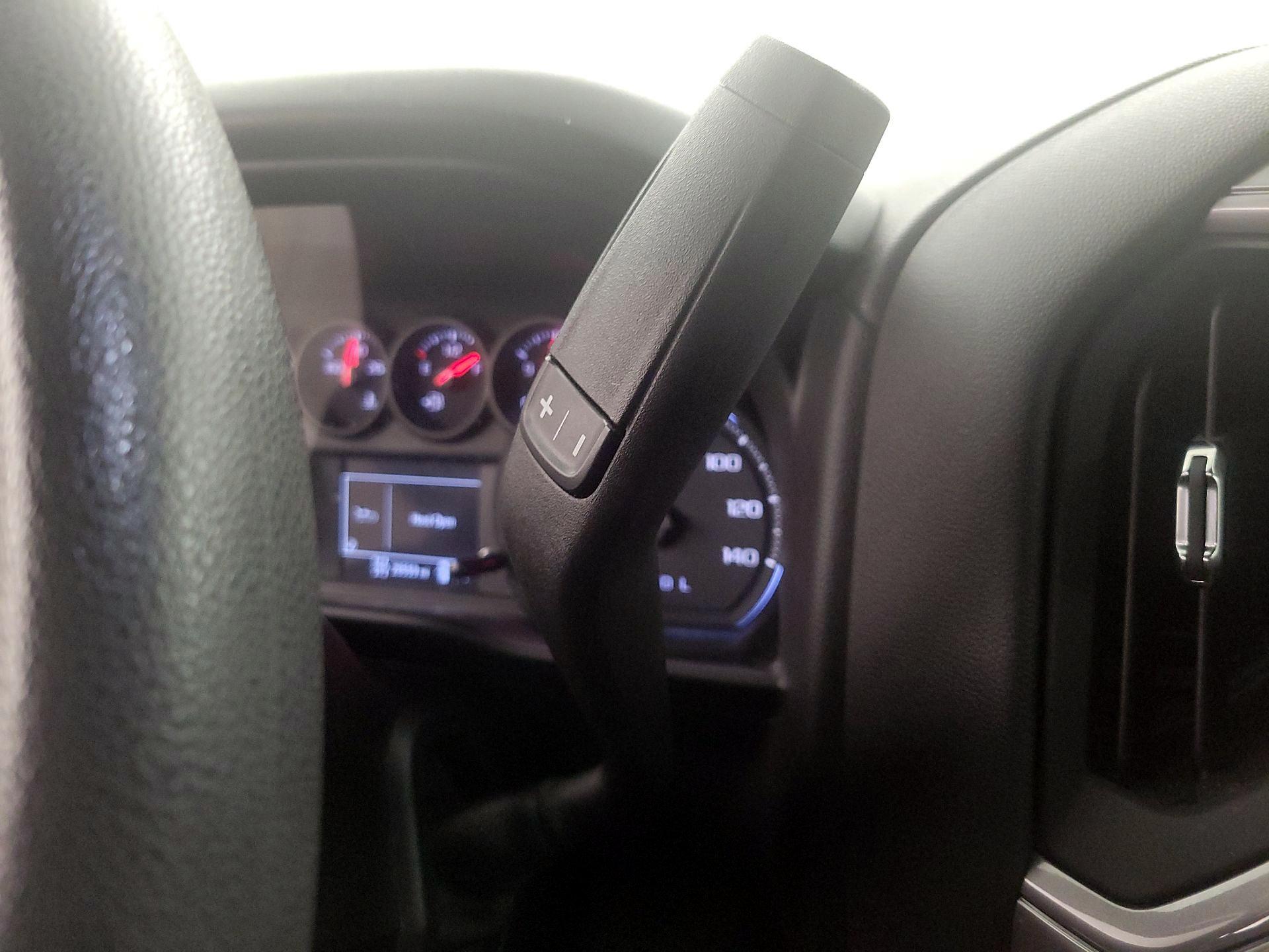 Thumbnail: 2019 Chevrolet Silverado 1500 - 17