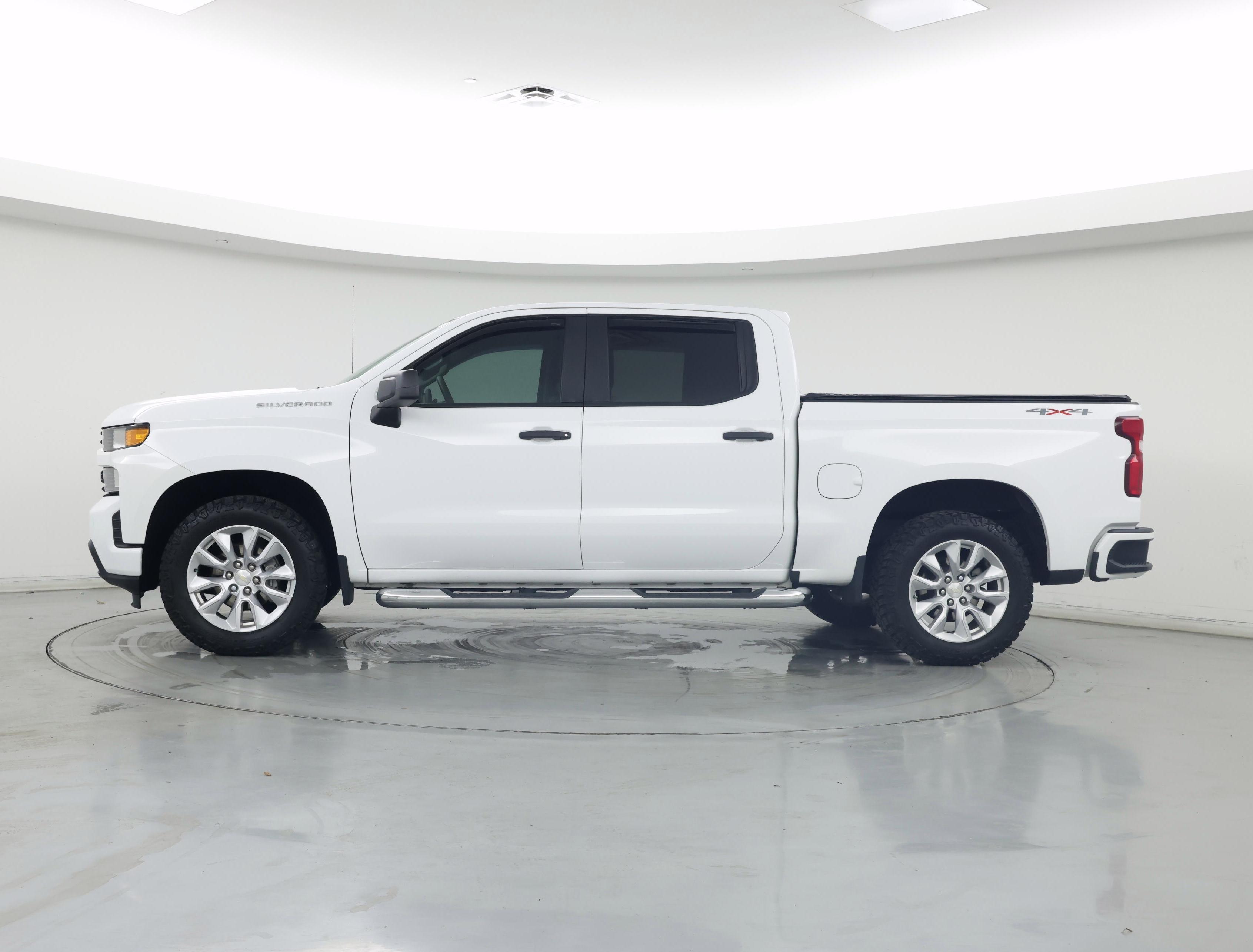 Thumbnail: 2019 Chevrolet Silverado 1500 - 3