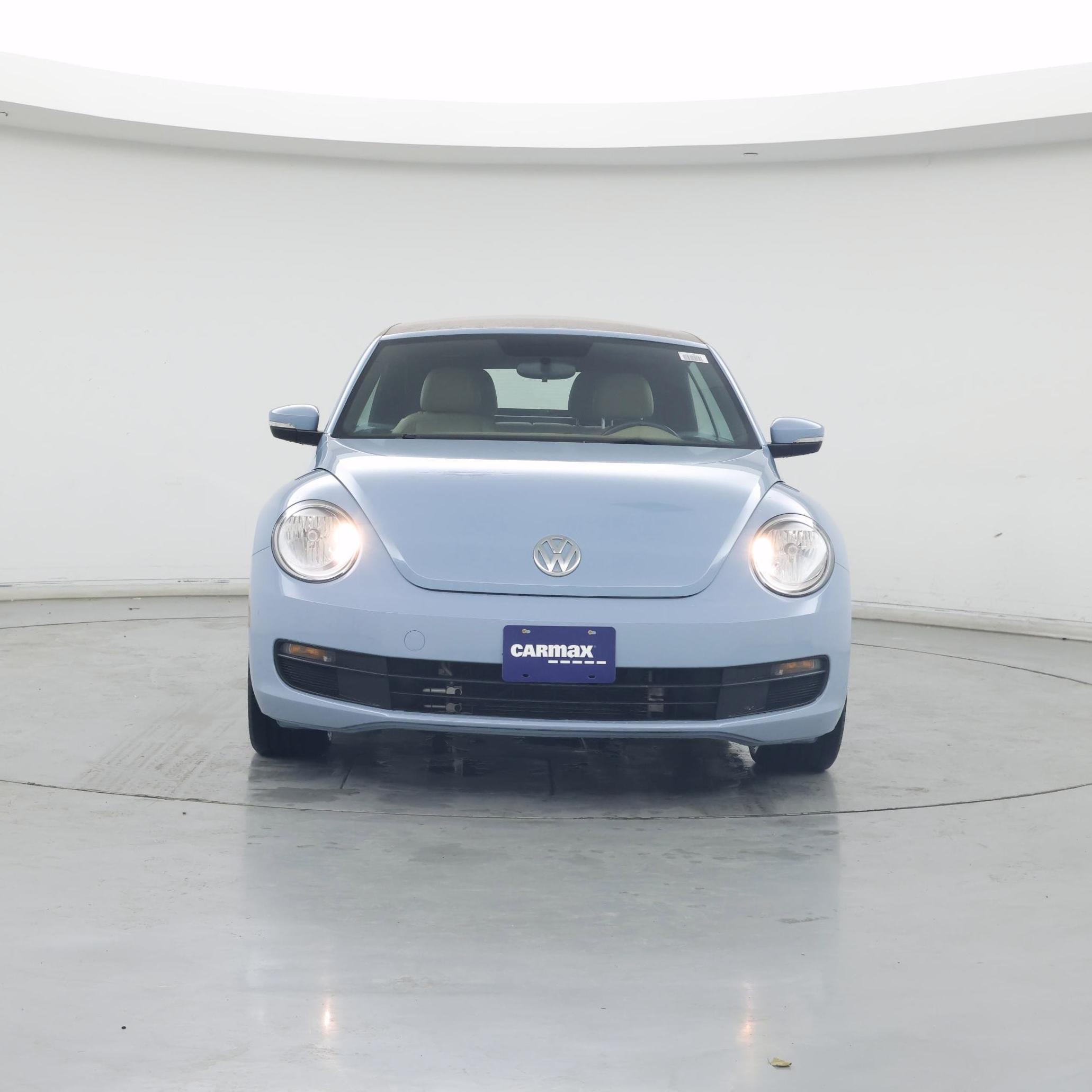 Thumbnail: 2015 Volkswagen Beetle - 5
