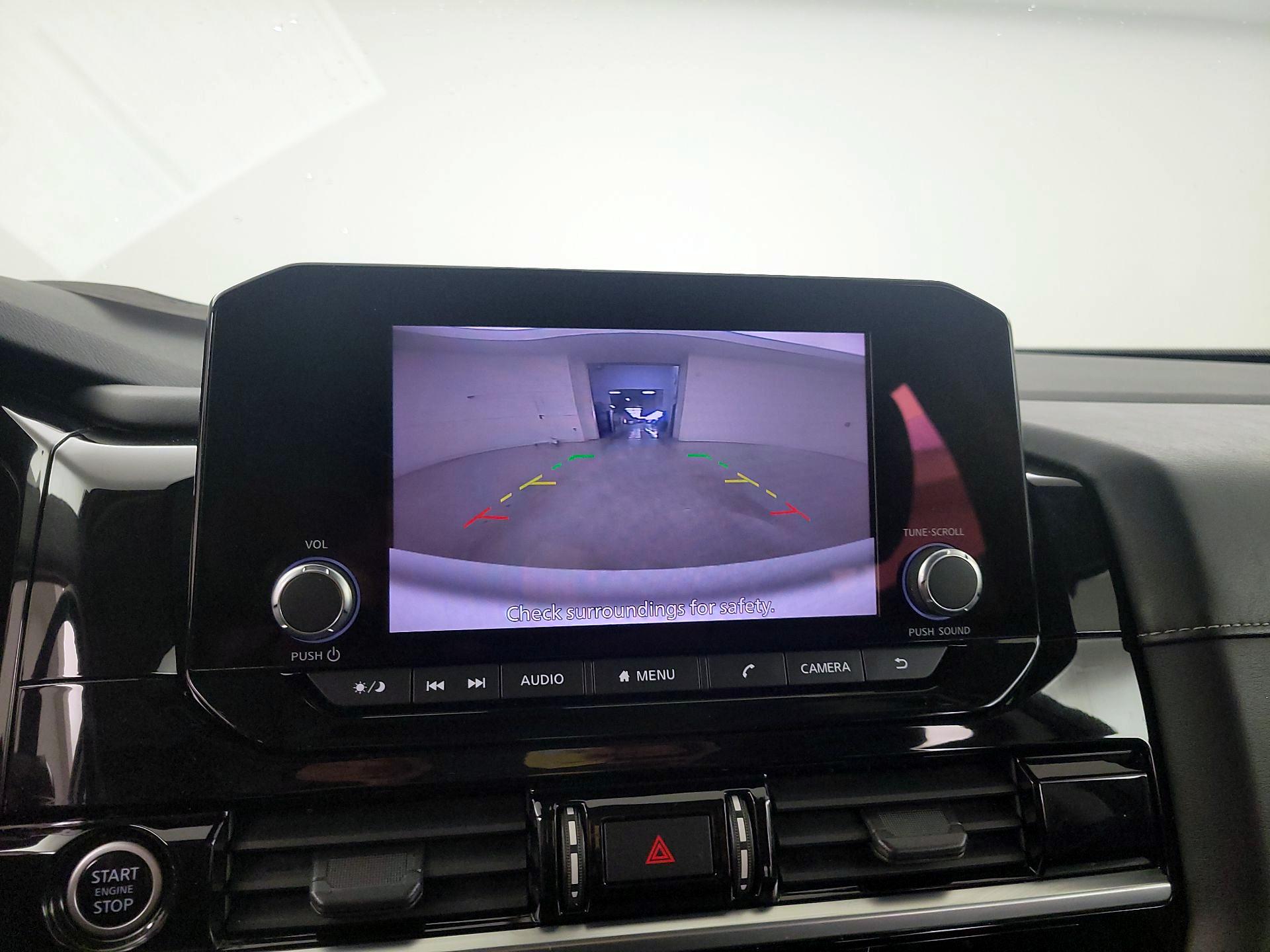 Thumbnail: 2022 Nissan Pathfinder - 14