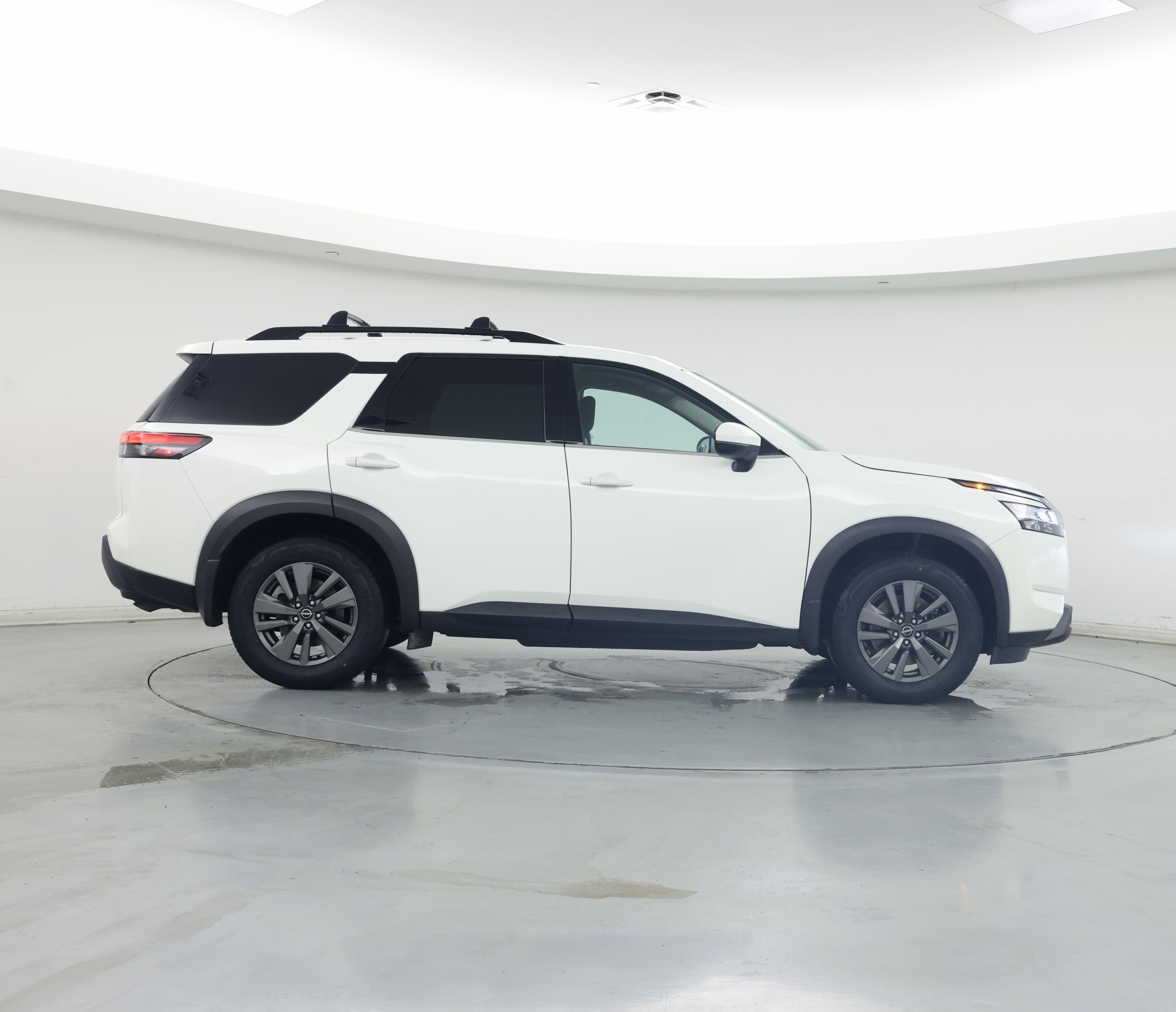 Thumbnail: 2022 Nissan Pathfinder - 7