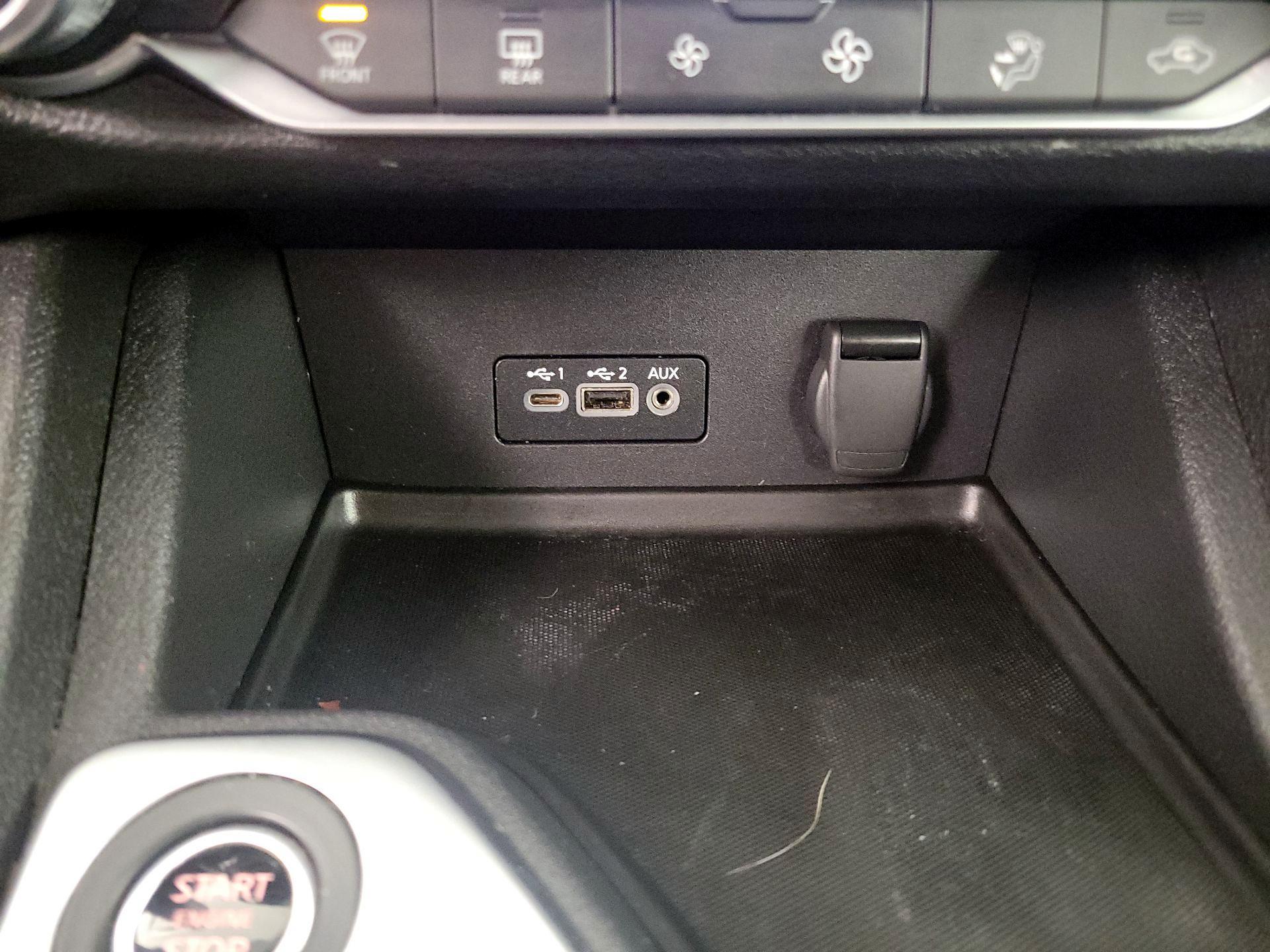 Thumbnail: 2023 Nissan Sentra - 18