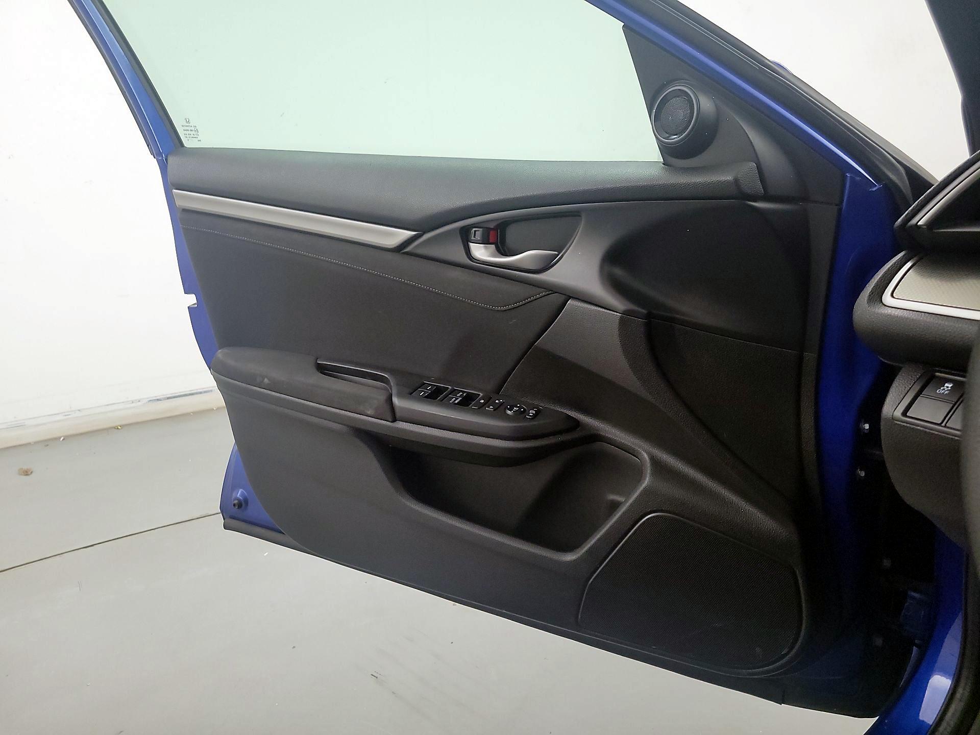 Thumbnail: 2018 Honda Civic - 12