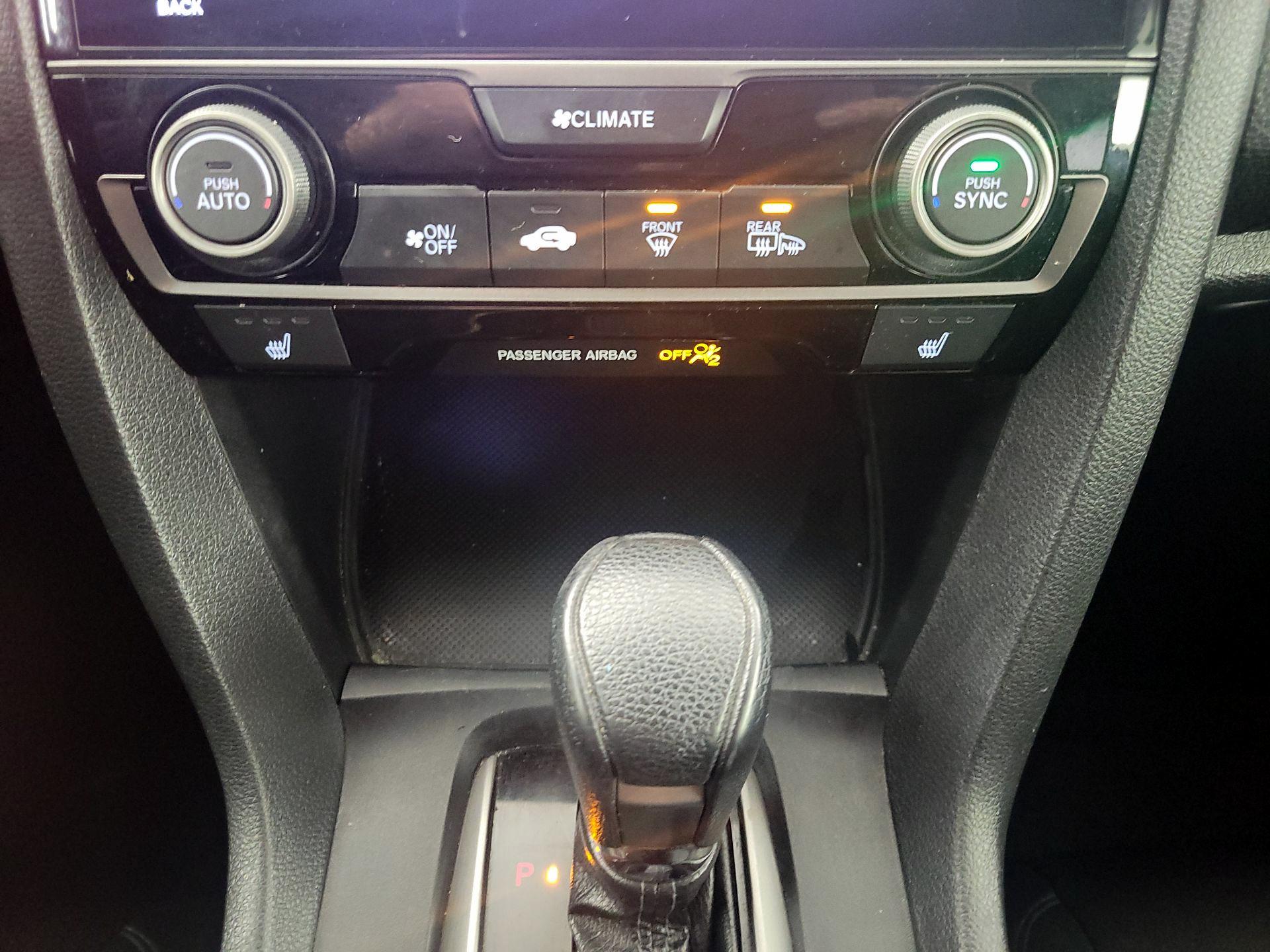 Thumbnail: 2018 Honda Civic - 16