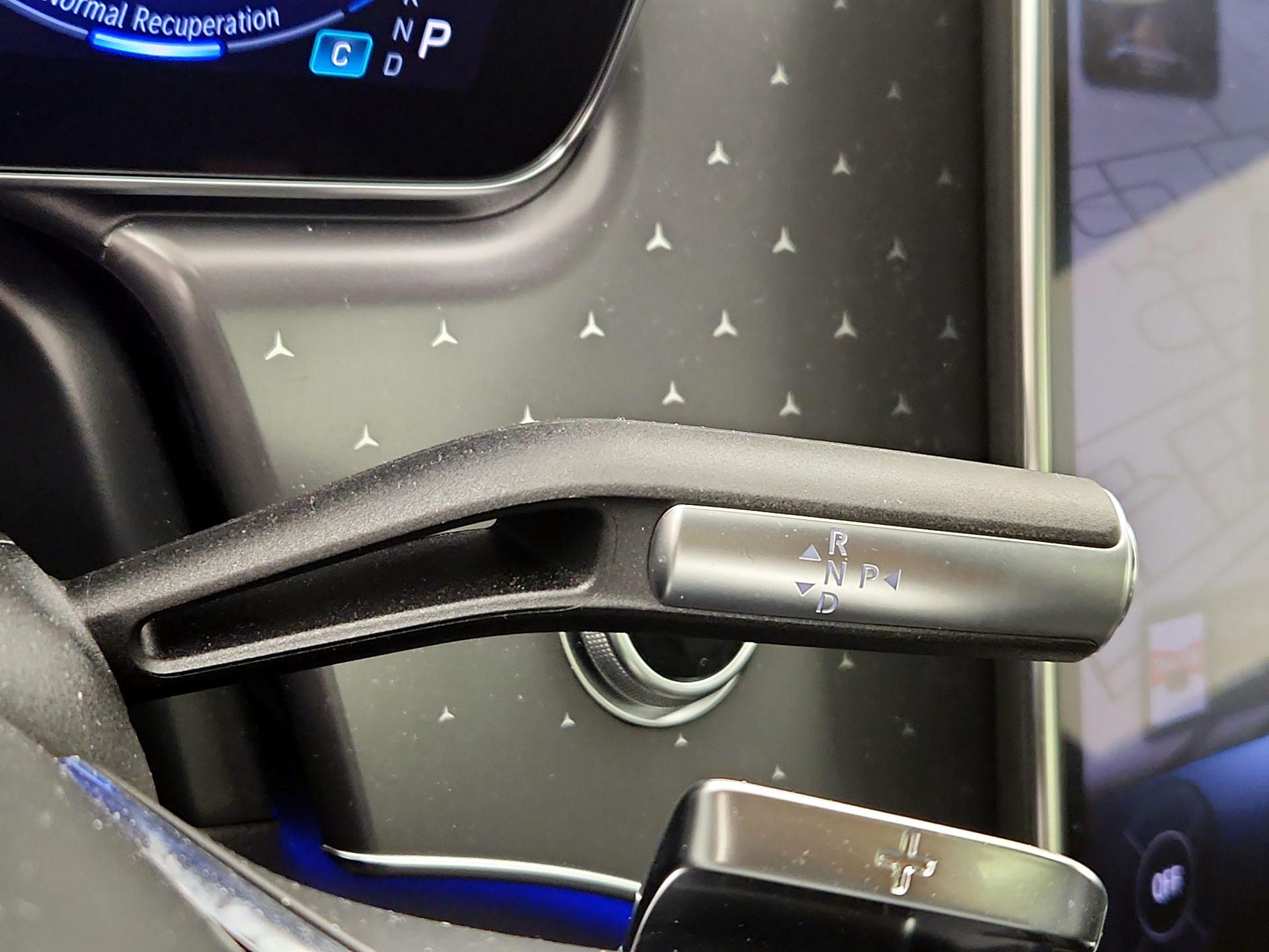 Thumbnail: 2022 Mercedes-Benz EQS - 18