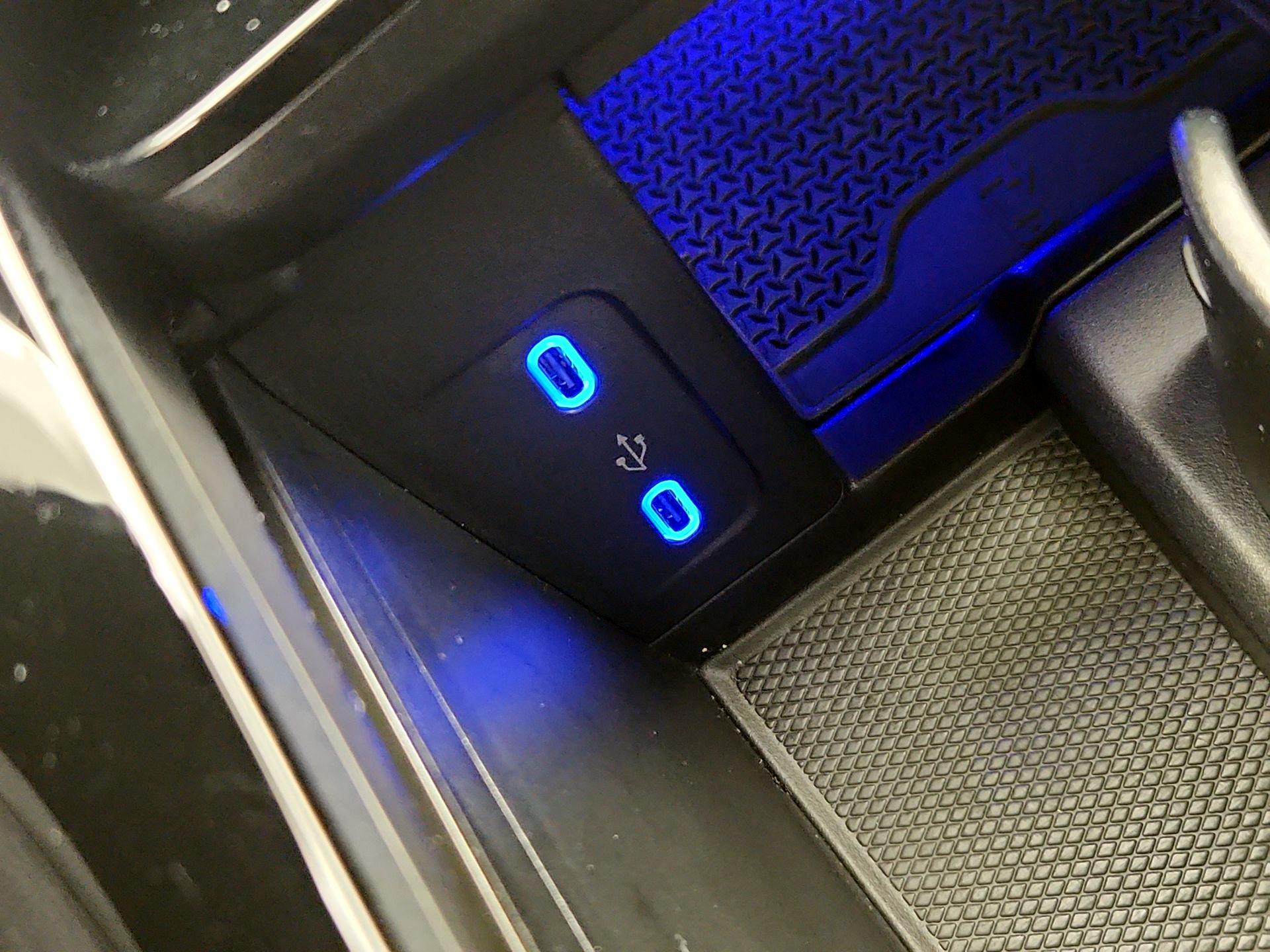 Thumbnail: 2022 Mercedes-Benz EQS - 19