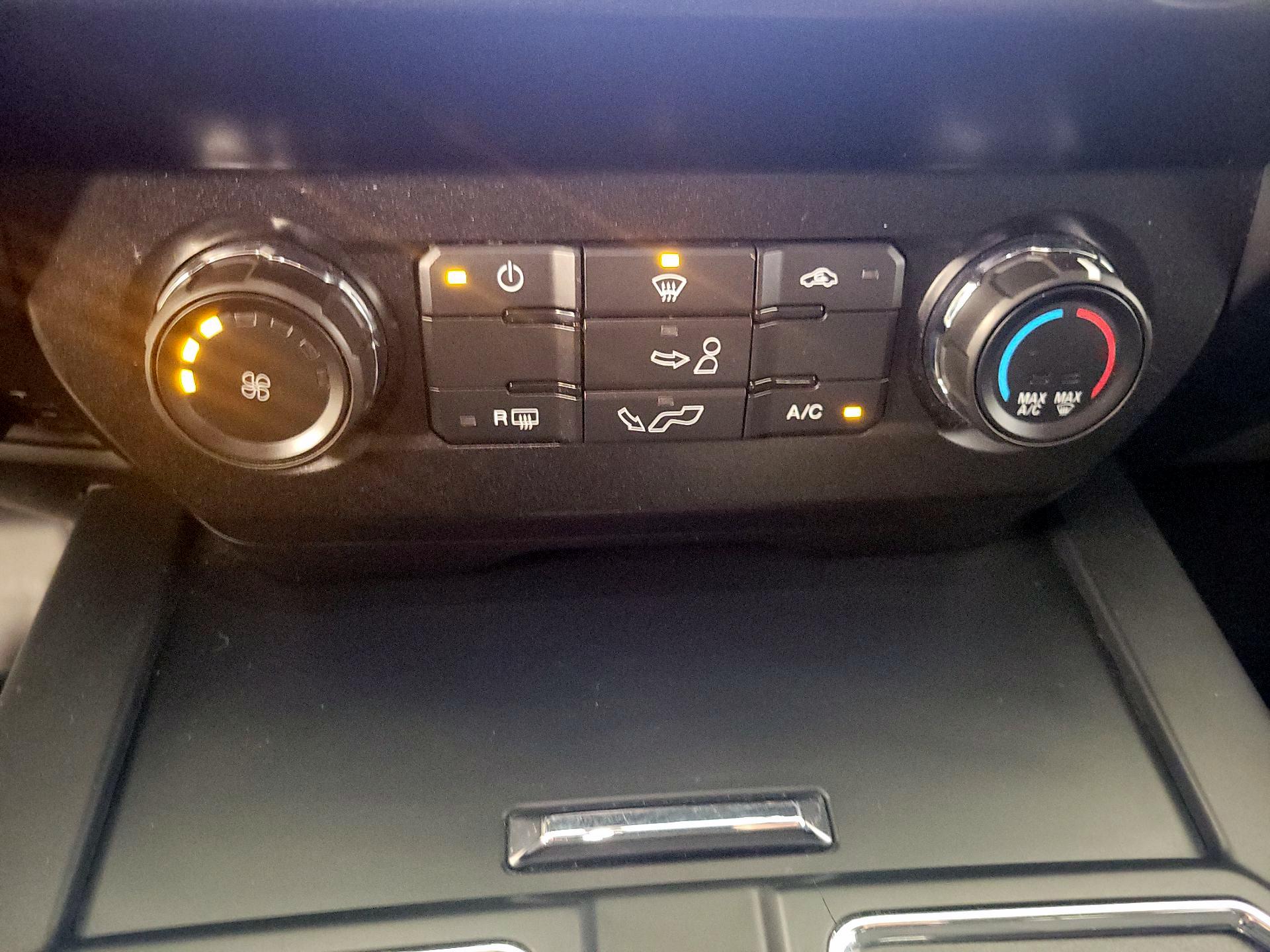 Thumbnail: 2019 Ford F-150 - 16