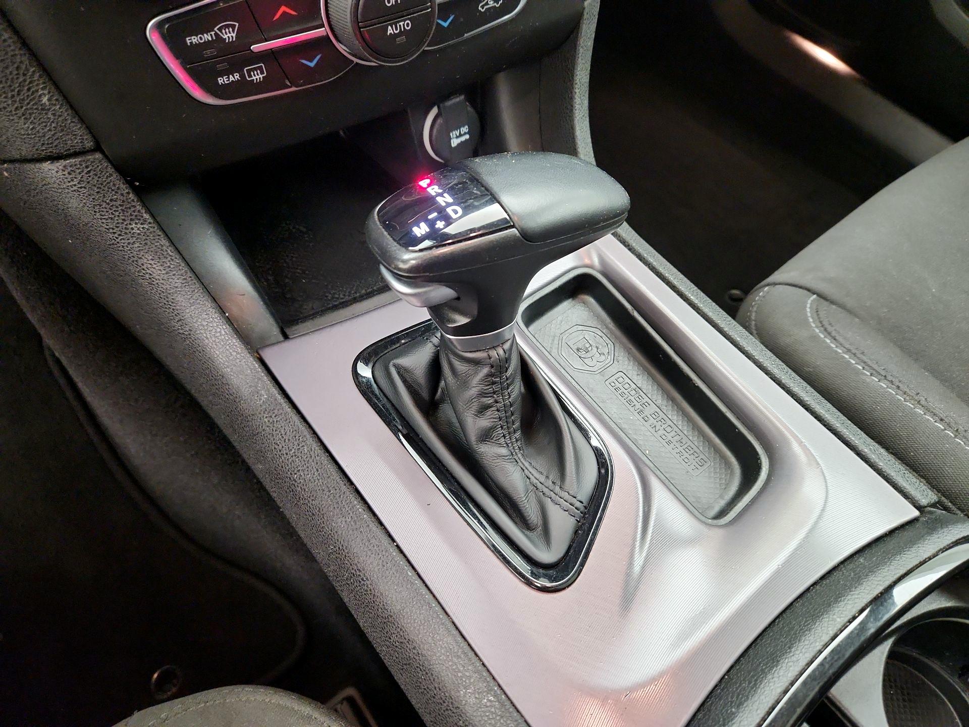 Thumbnail: 2022 Dodge Charger - 17