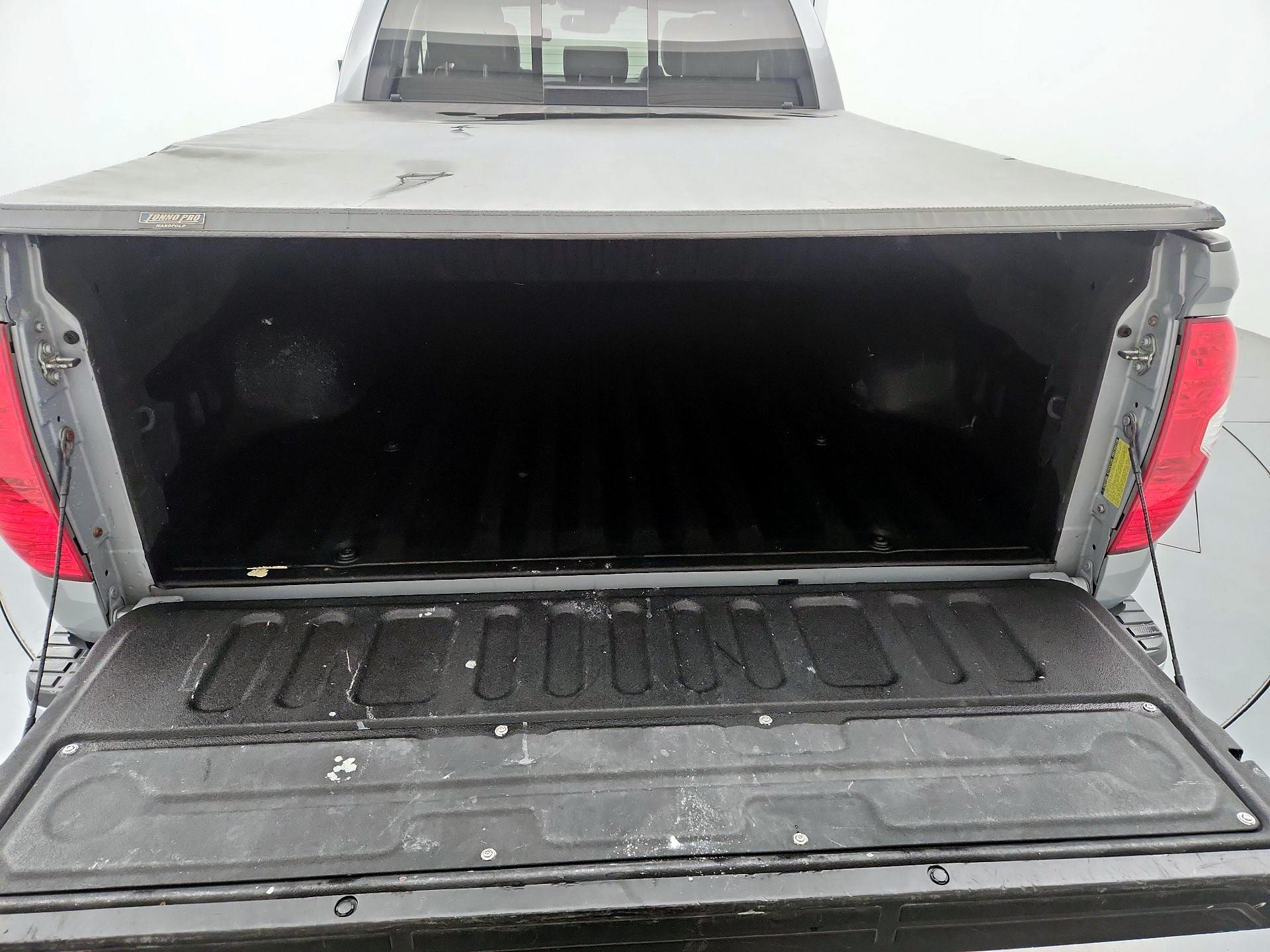 Thumbnail: 2018 Toyota Tundra - 20