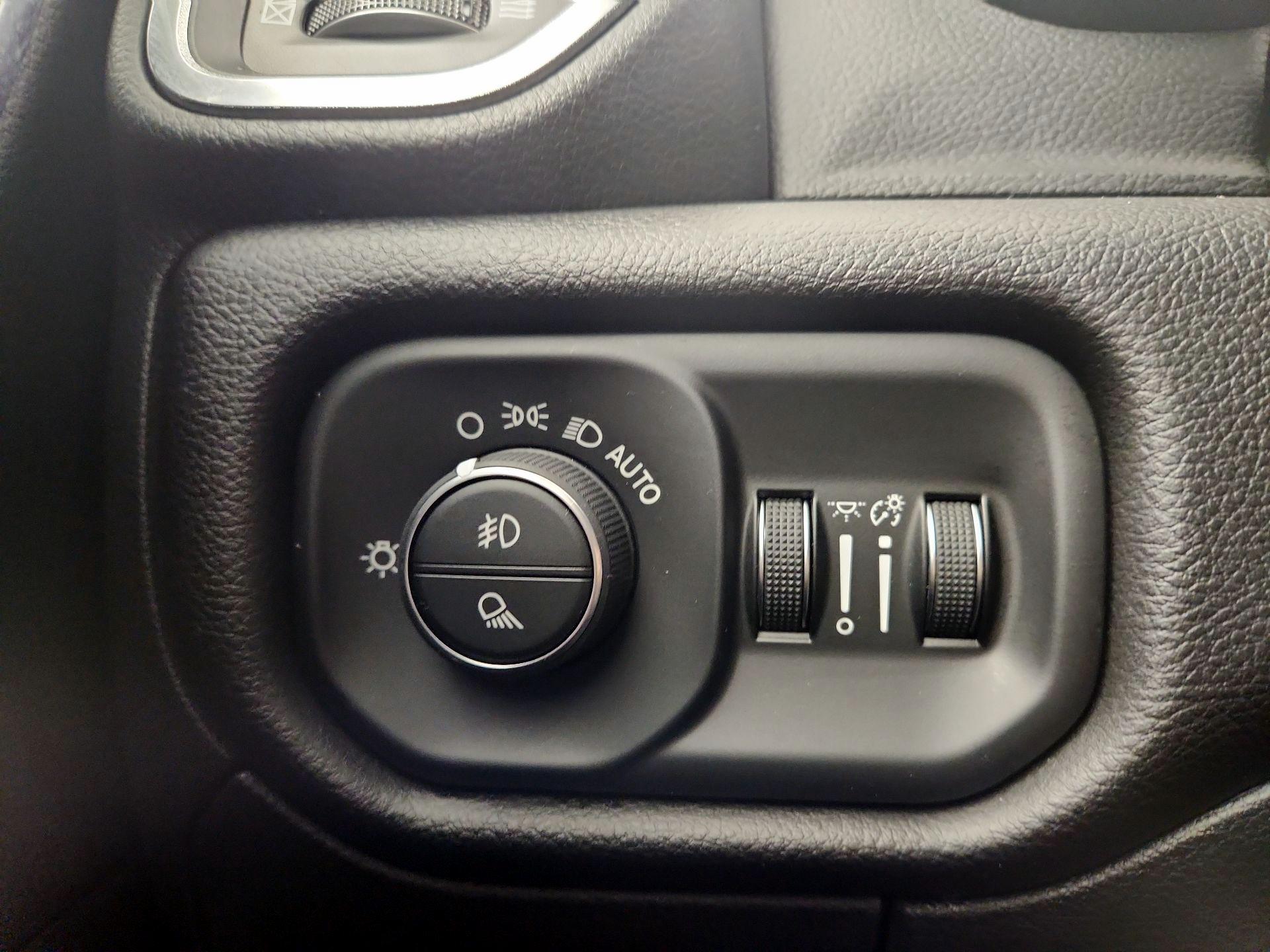 Thumbnail: 2023 RAM 1500 - 13