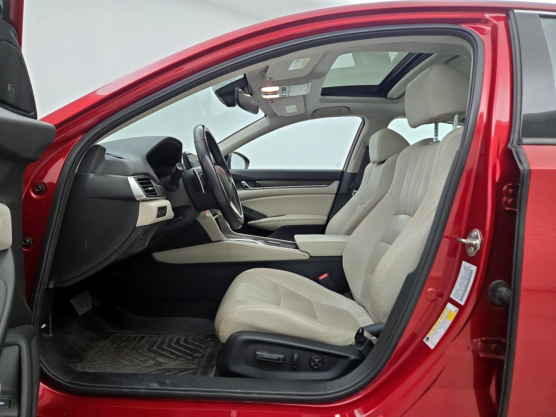 Thumbnail: 2018 Honda Accord - 11