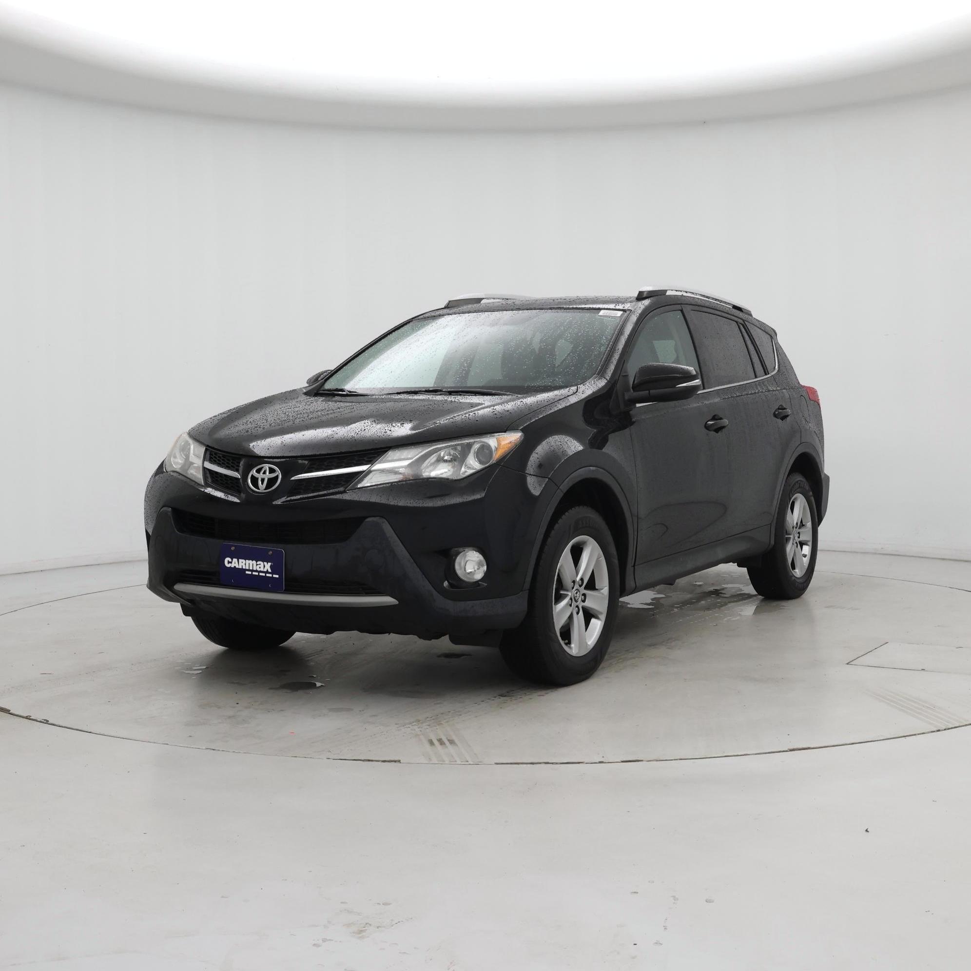 Thumbnail: 2015 Toyota RAV4 - 4