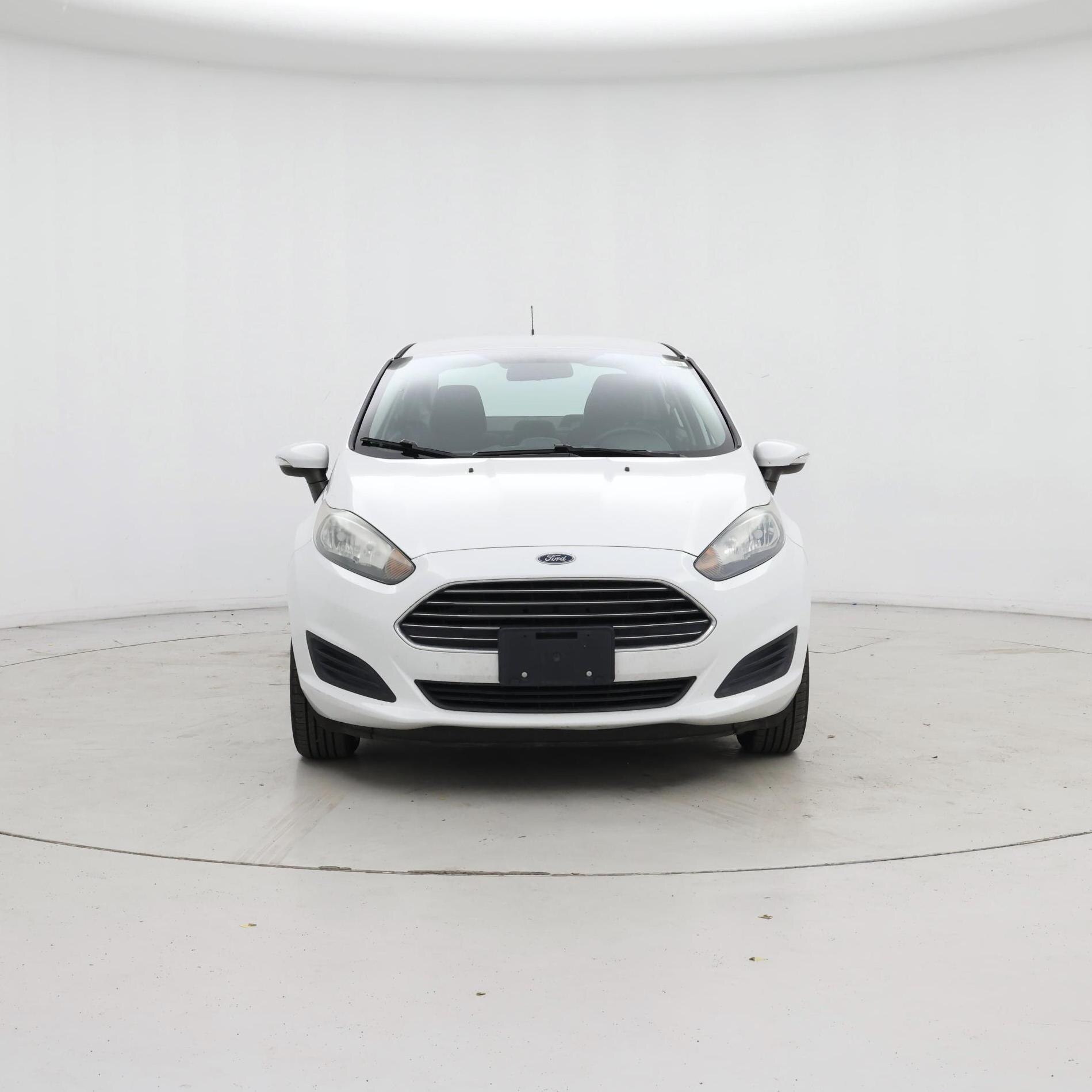 Thumbnail: 2015 Ford Fiesta - 5