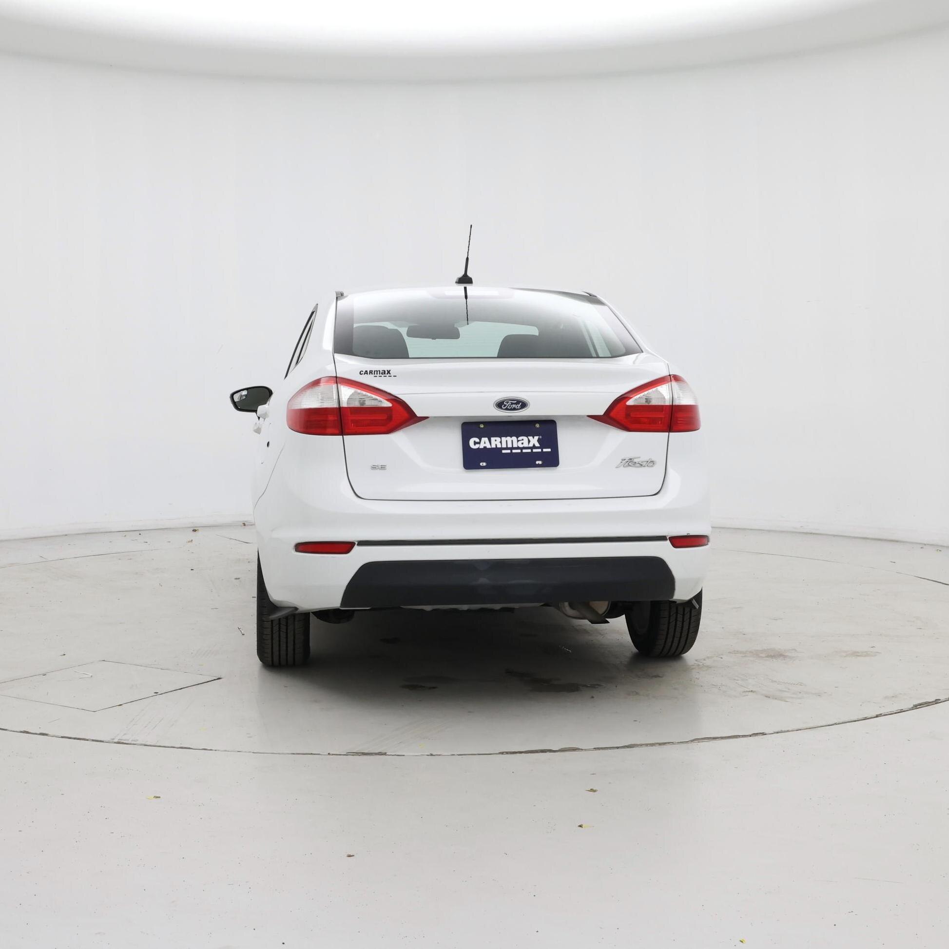 Thumbnail: 2015 Ford Fiesta - 6