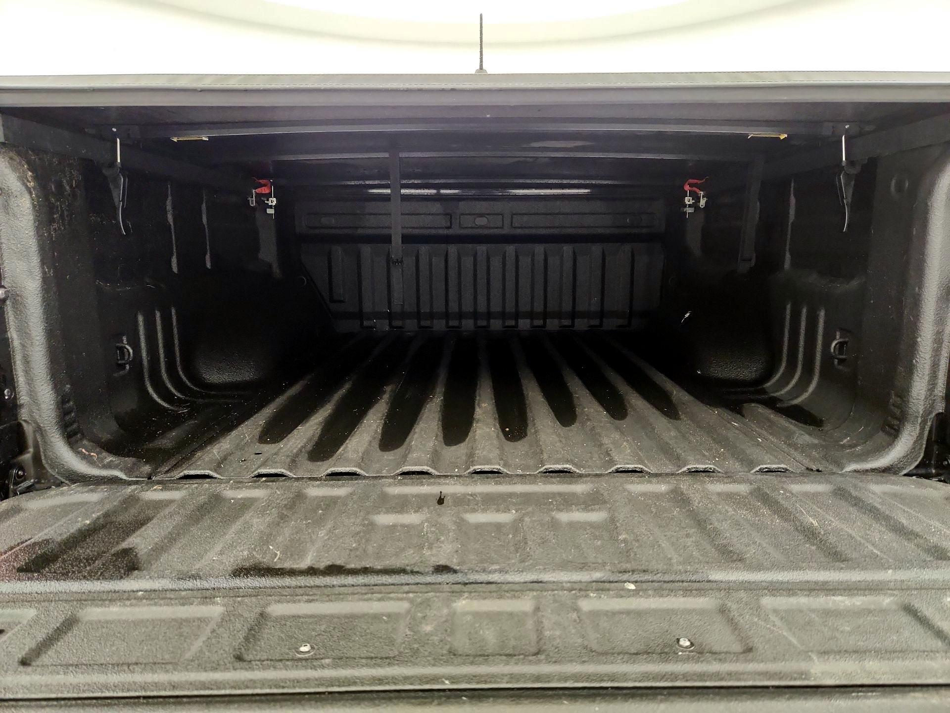 Thumbnail: 2019 Chevrolet Colorado - 20