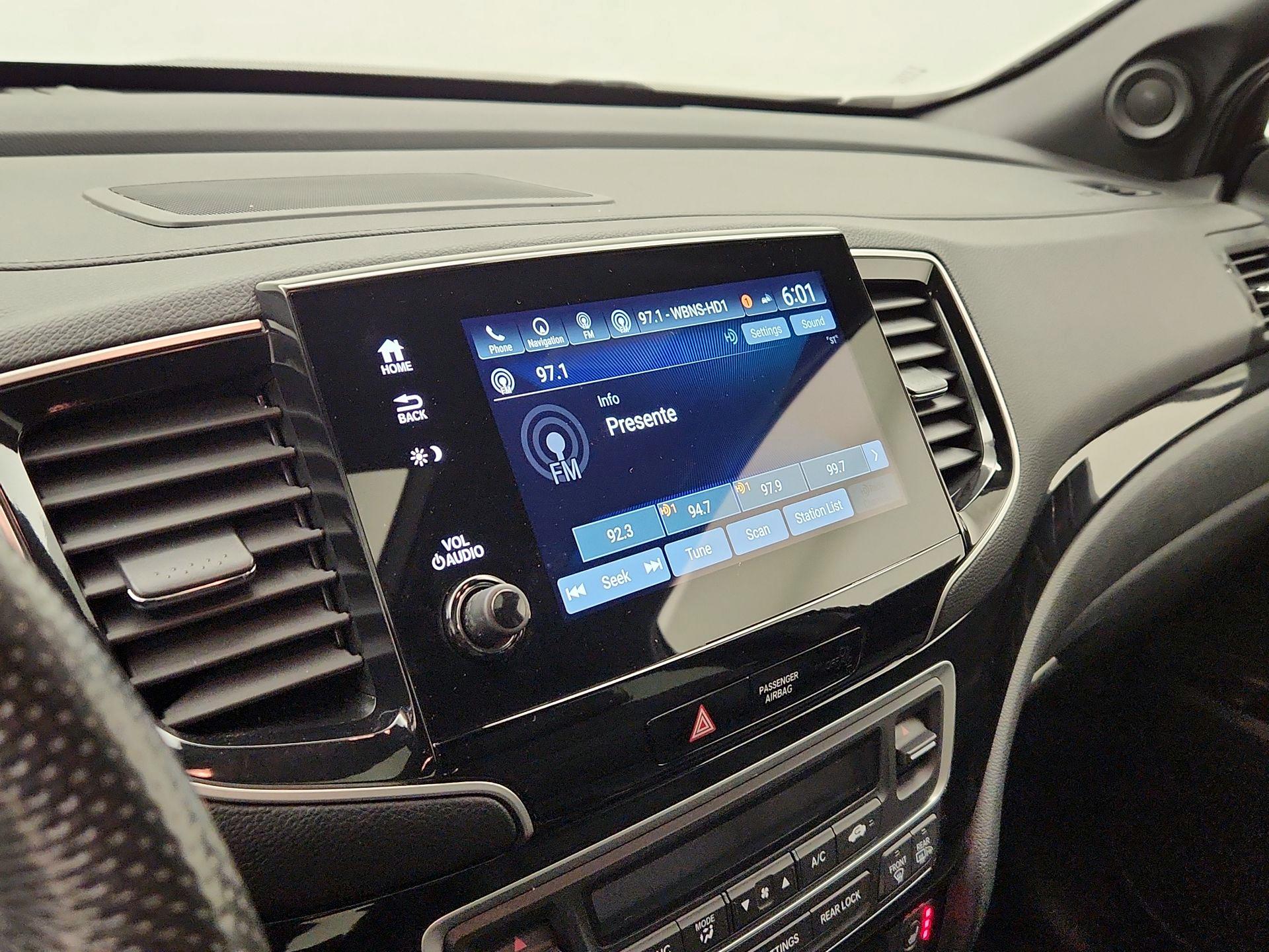 Thumbnail: 2021 Honda Passport - 16