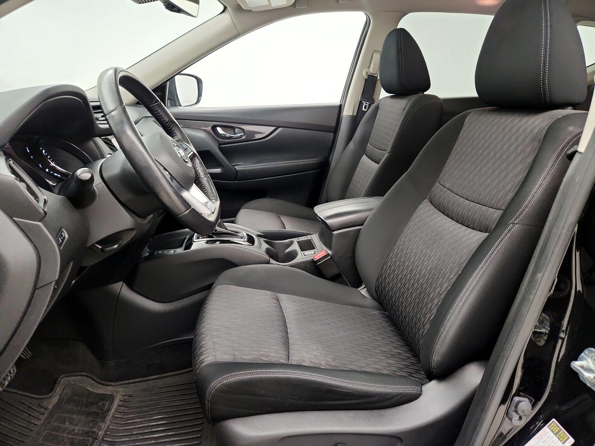 Thumbnail: 2019 Nissan Rogue - 11