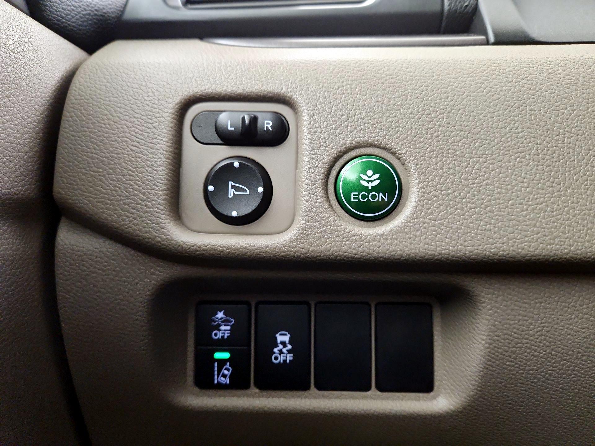 Thumbnail: 2020 Honda Pilot - 13