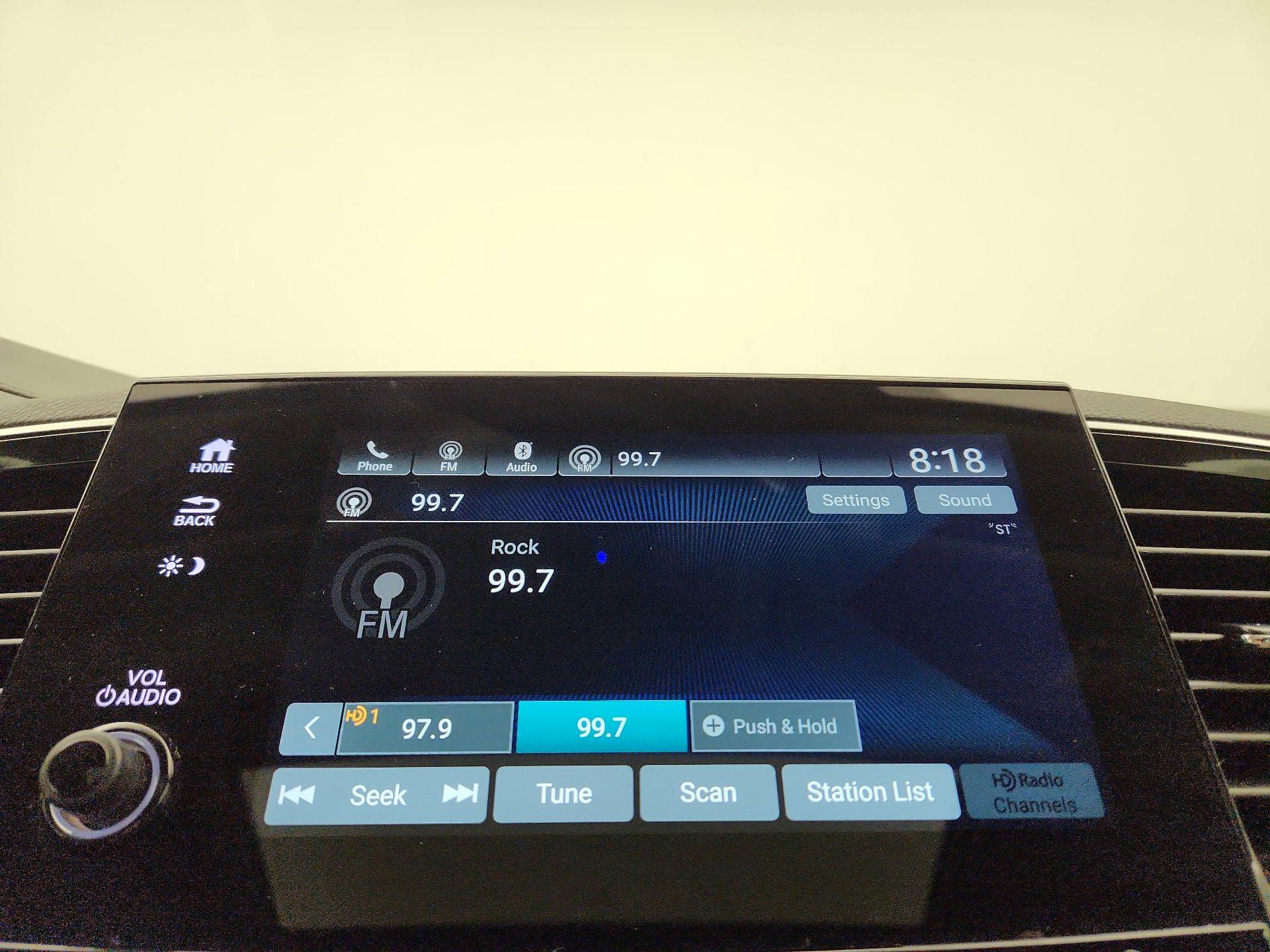 Thumbnail: 2020 Honda Pilot - 15