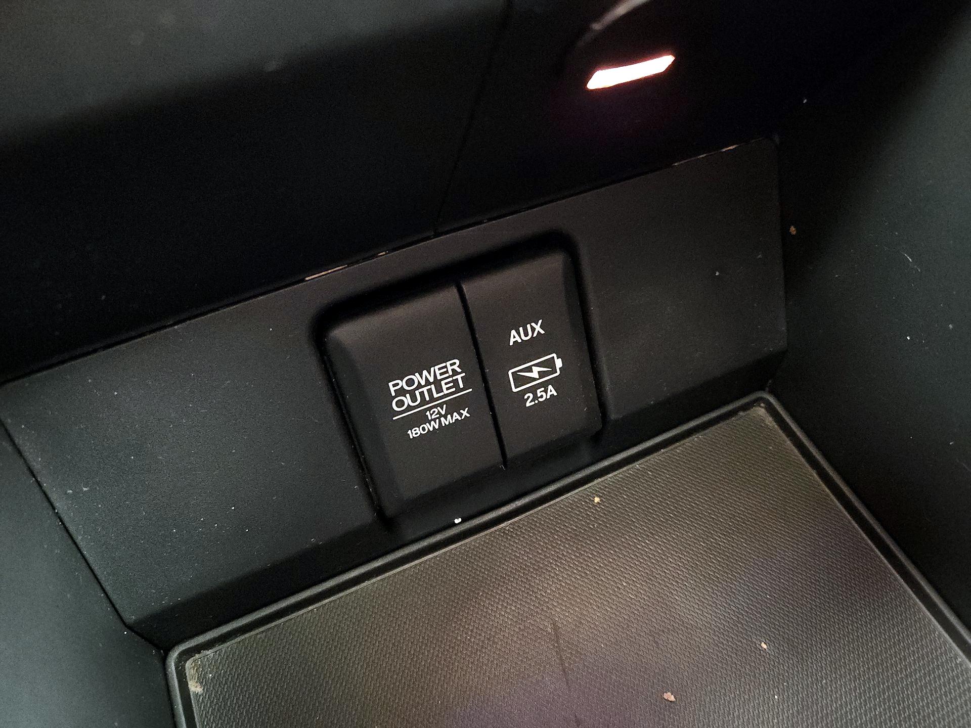 Thumbnail: 2020 Honda Pilot - 18