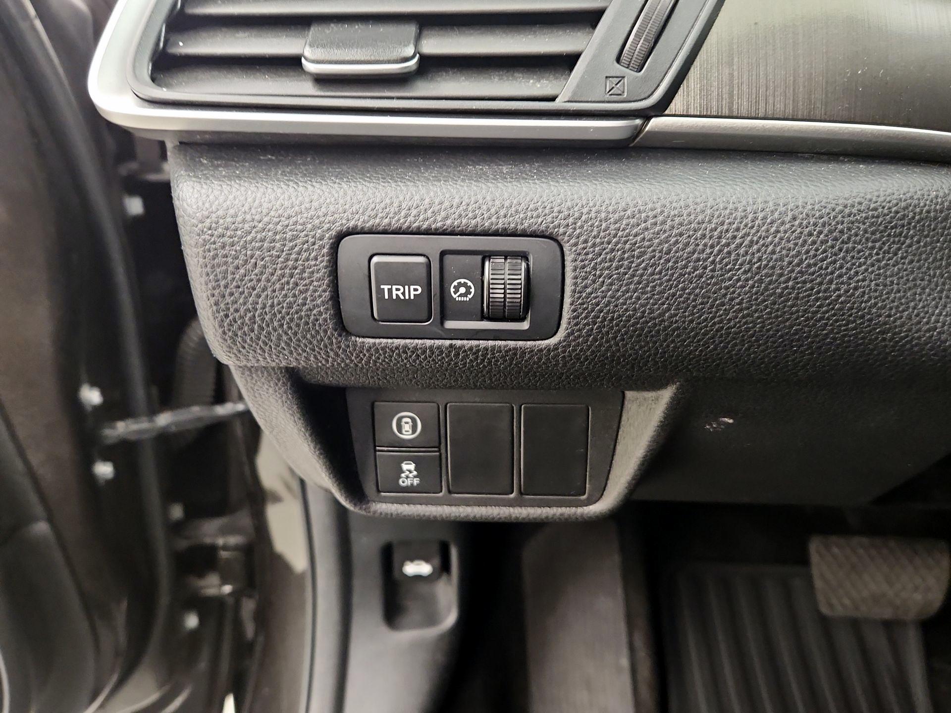 Thumbnail: 2018 Honda Accord - 13