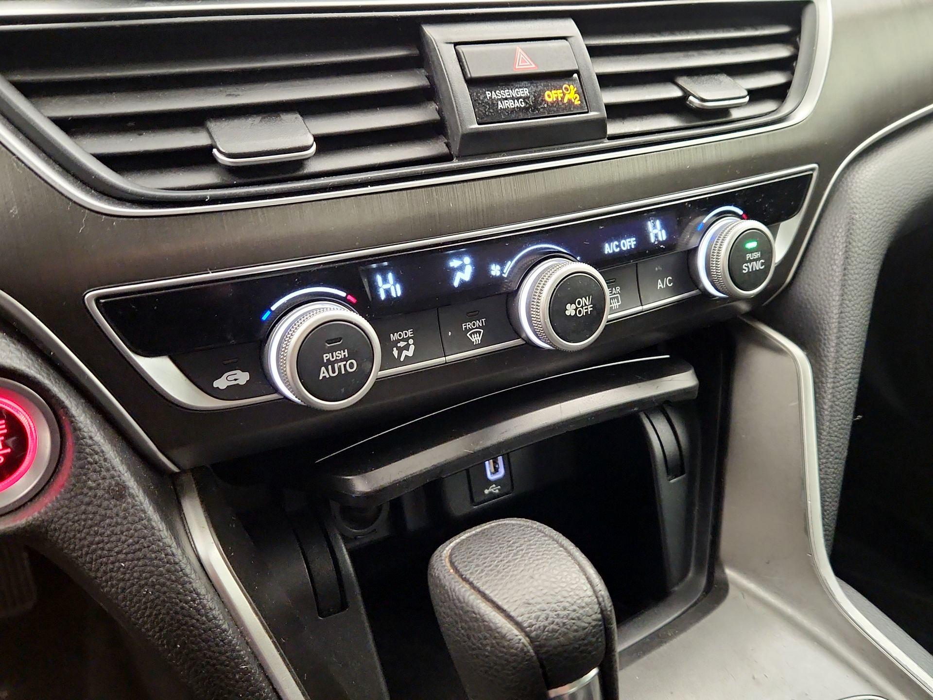 Thumbnail: 2018 Honda Accord - 16