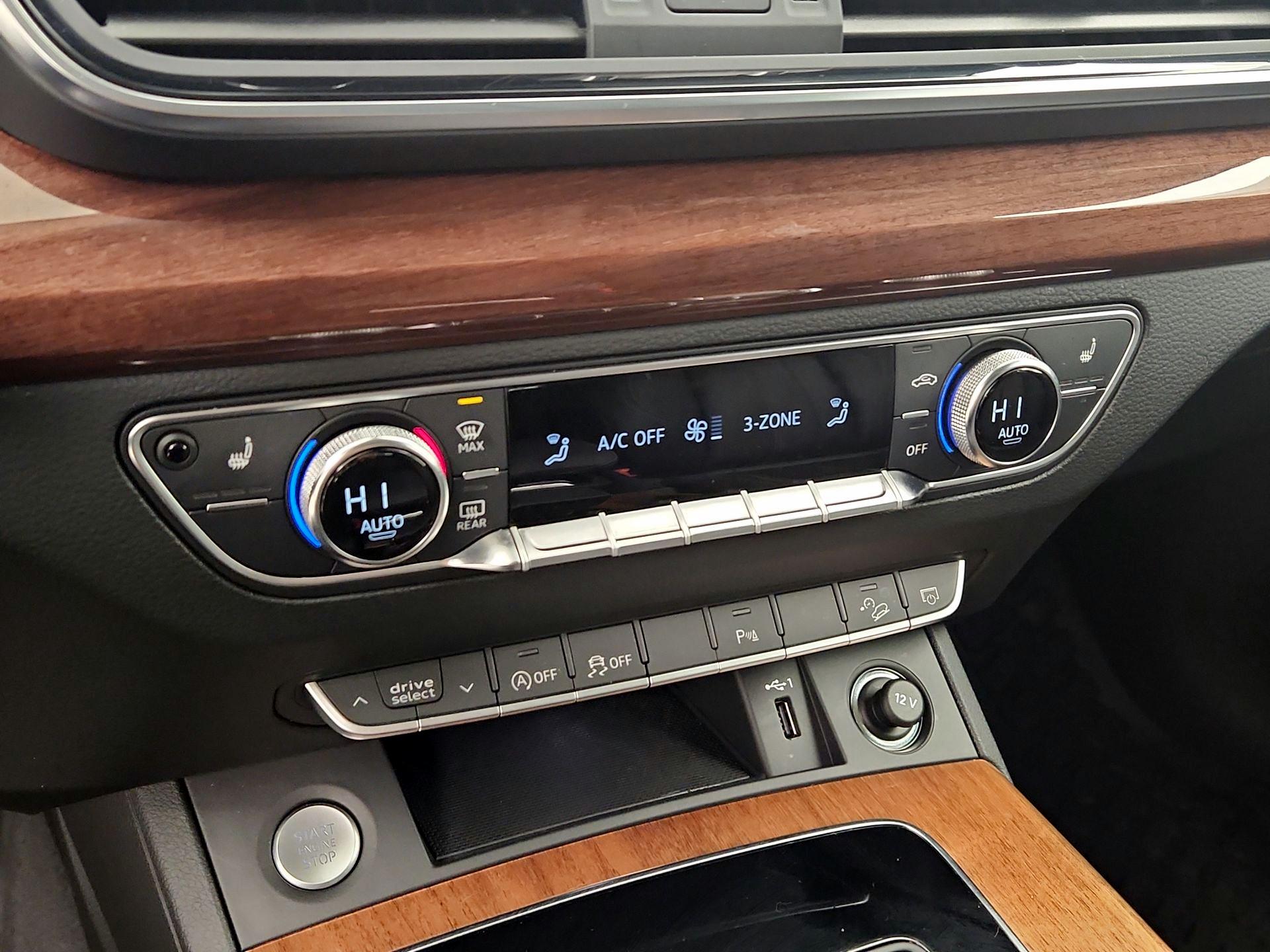 Thumbnail: 2021 Audi Q5 - 16