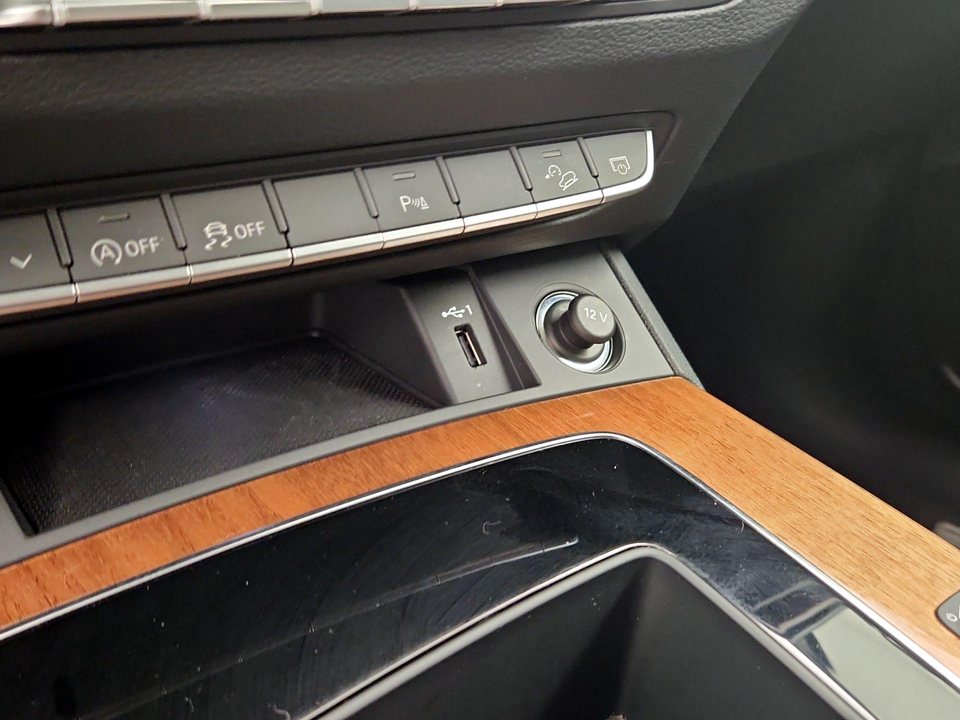 Thumbnail: 2021 Audi Q5 - 18