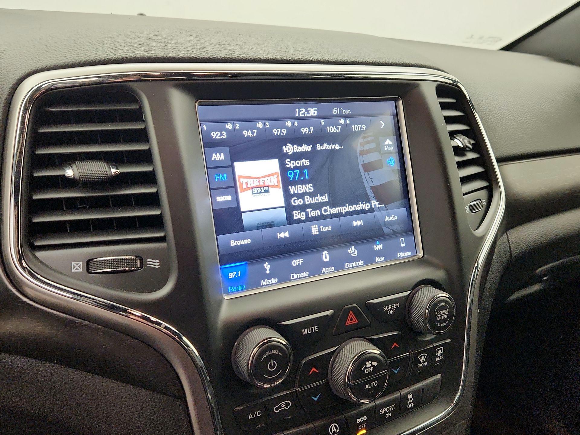 Thumbnail: 2018 Jeep Grand Cherokee - 16