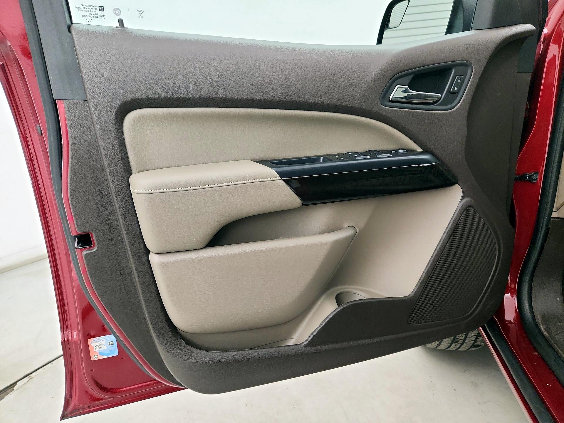 Thumbnail: 2018 GMC Canyon - 12