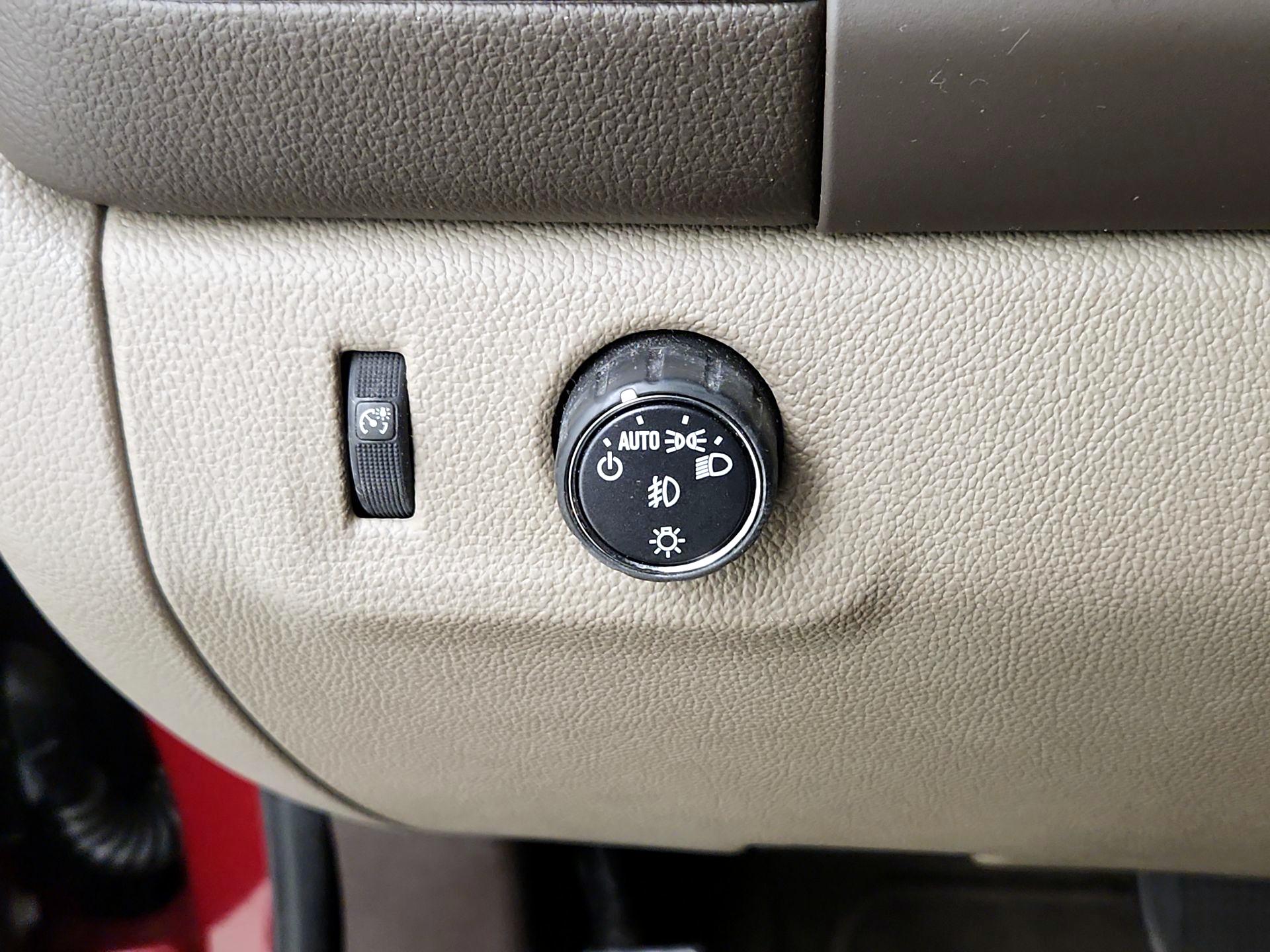 Thumbnail: 2018 GMC Canyon - 13