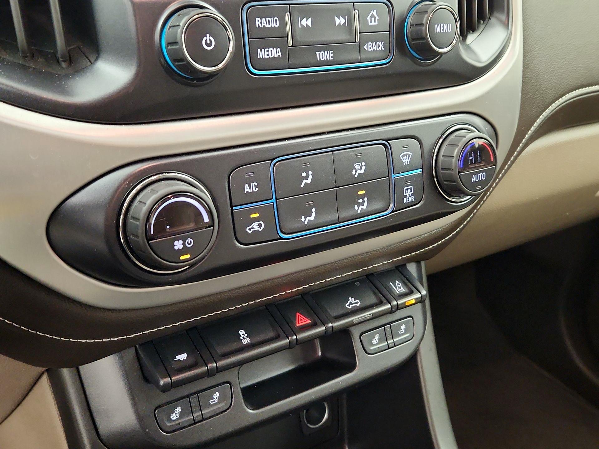 Thumbnail: 2018 GMC Canyon - 17