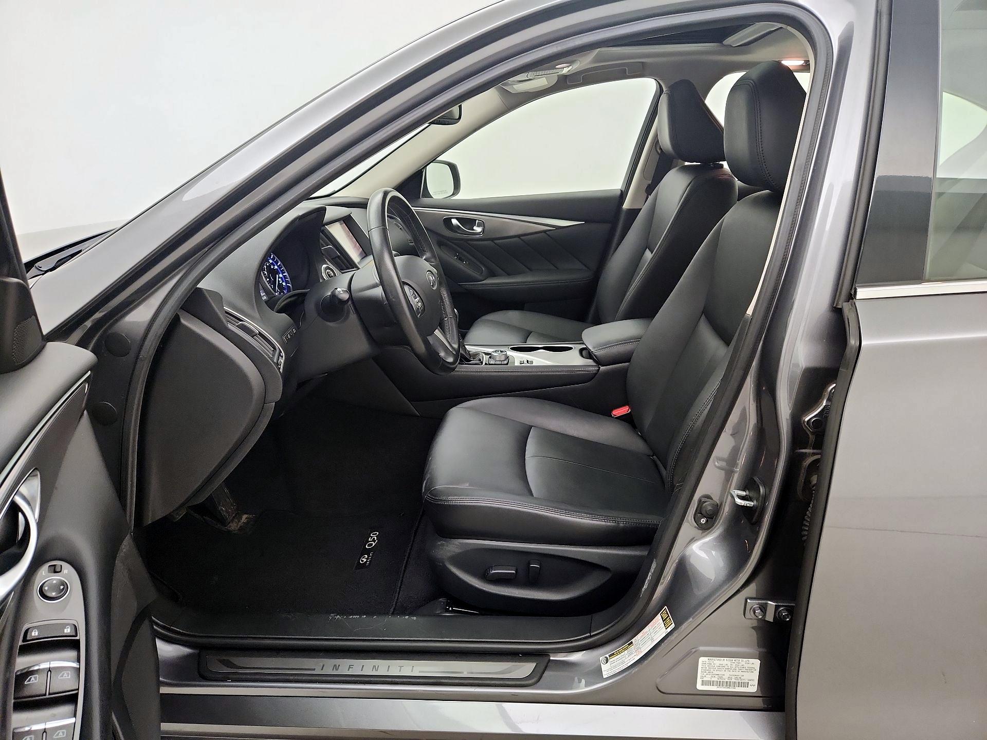 Thumbnail: 2017 INFINITI Q50 - 11