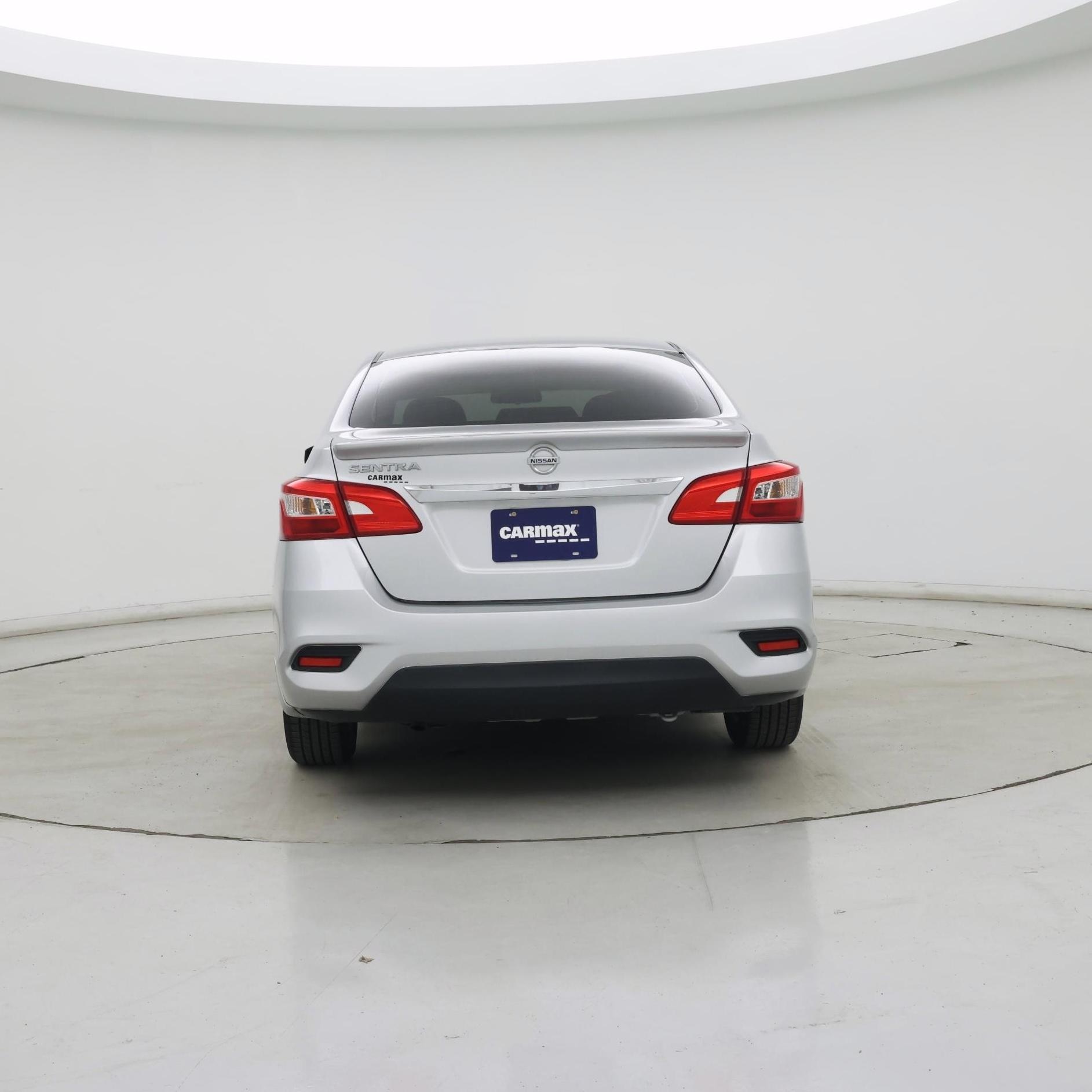 Thumbnail: 2017 Nissan Sentra - 6