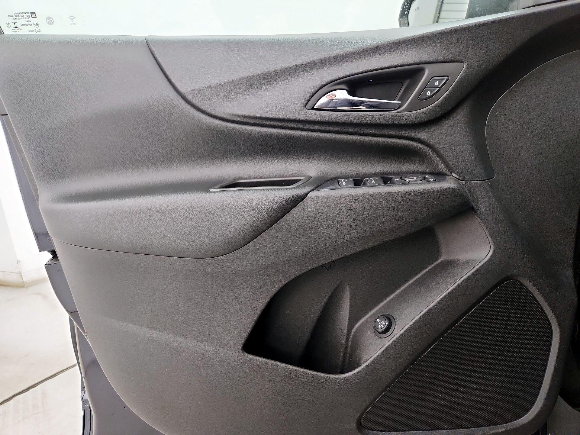 Thumbnail: 2020 Chevrolet Equinox - 12