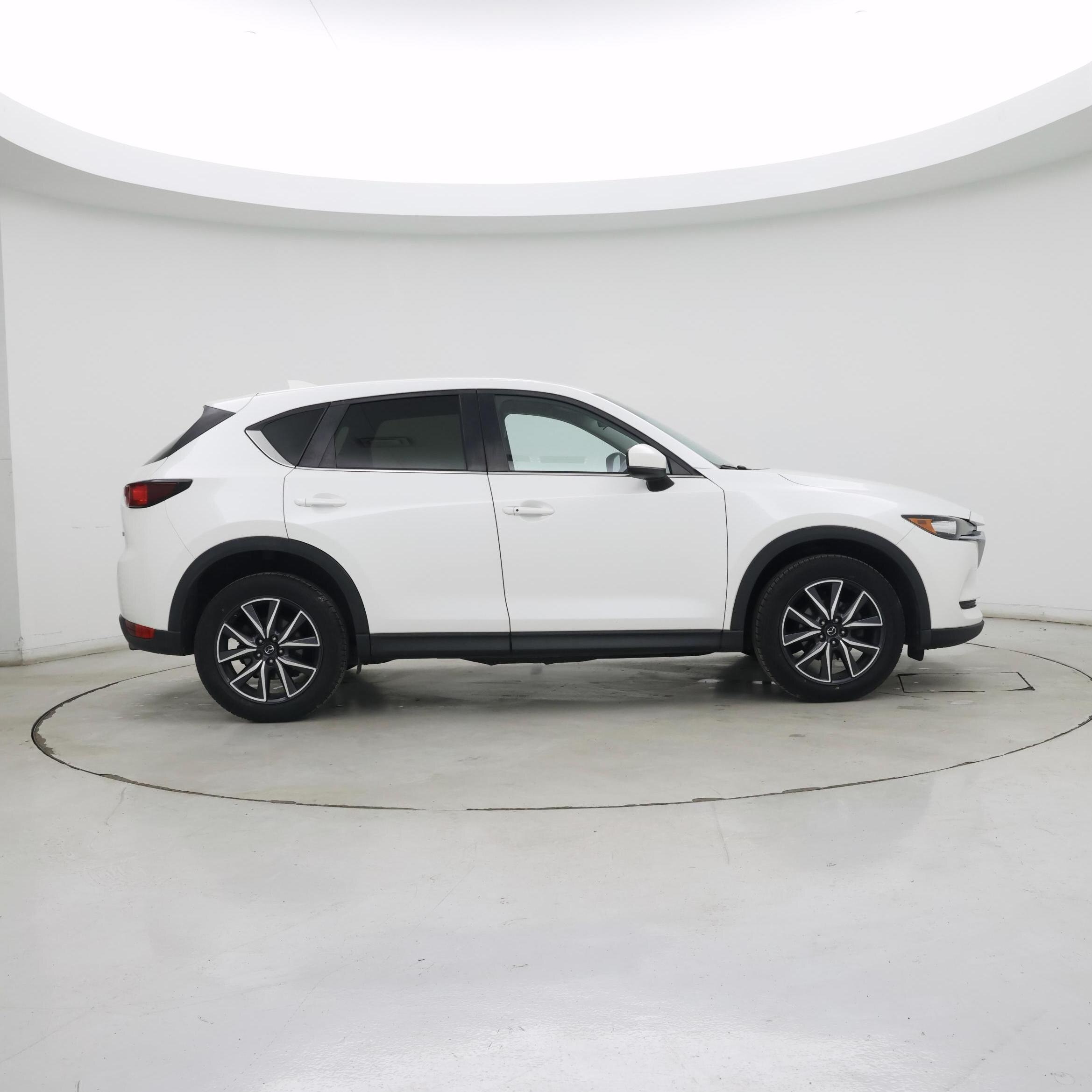 Thumbnail: 2018 Mazda CX-5 - 7