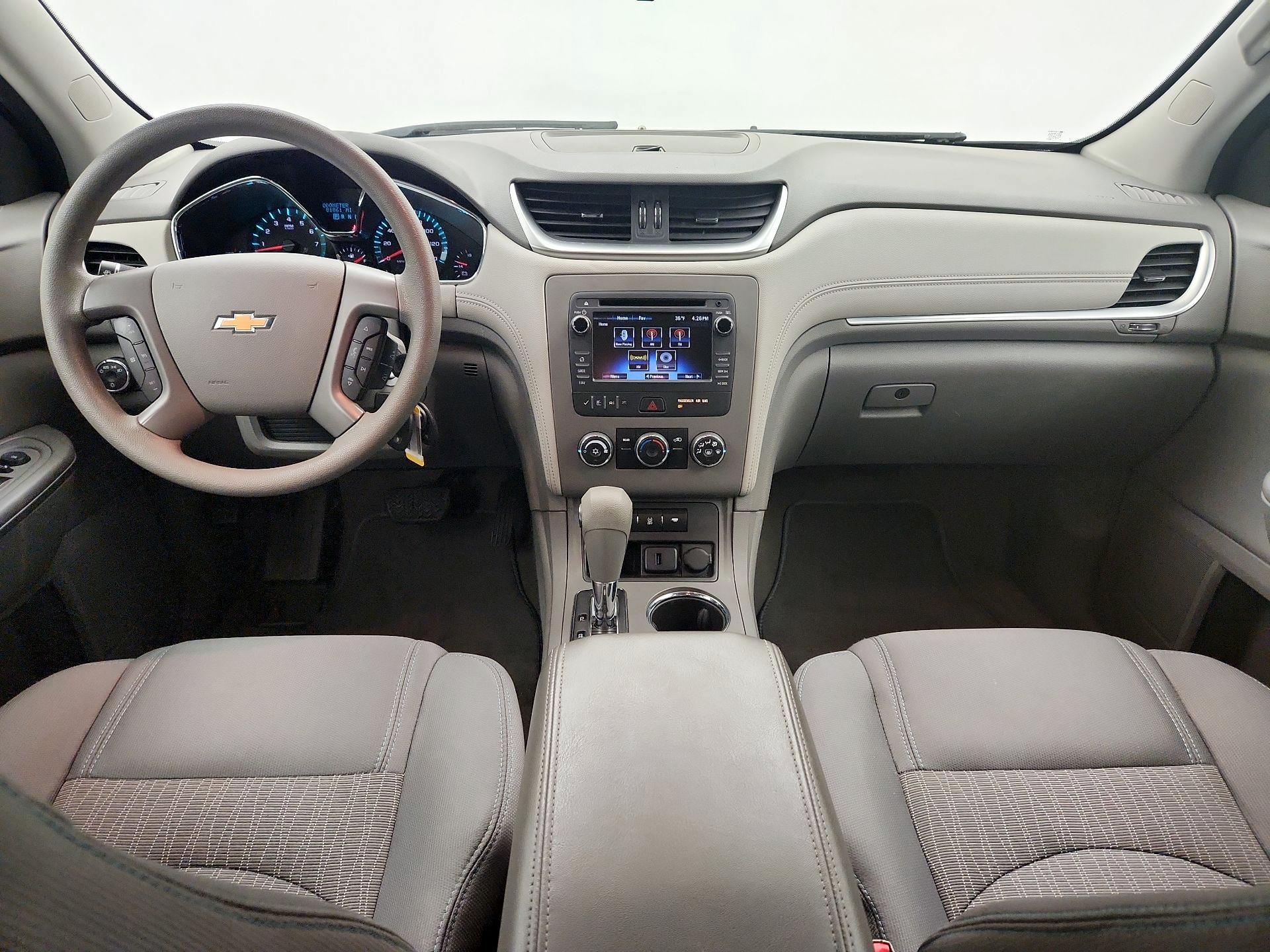 Thumbnail: 2015 Chevrolet Traverse - 9