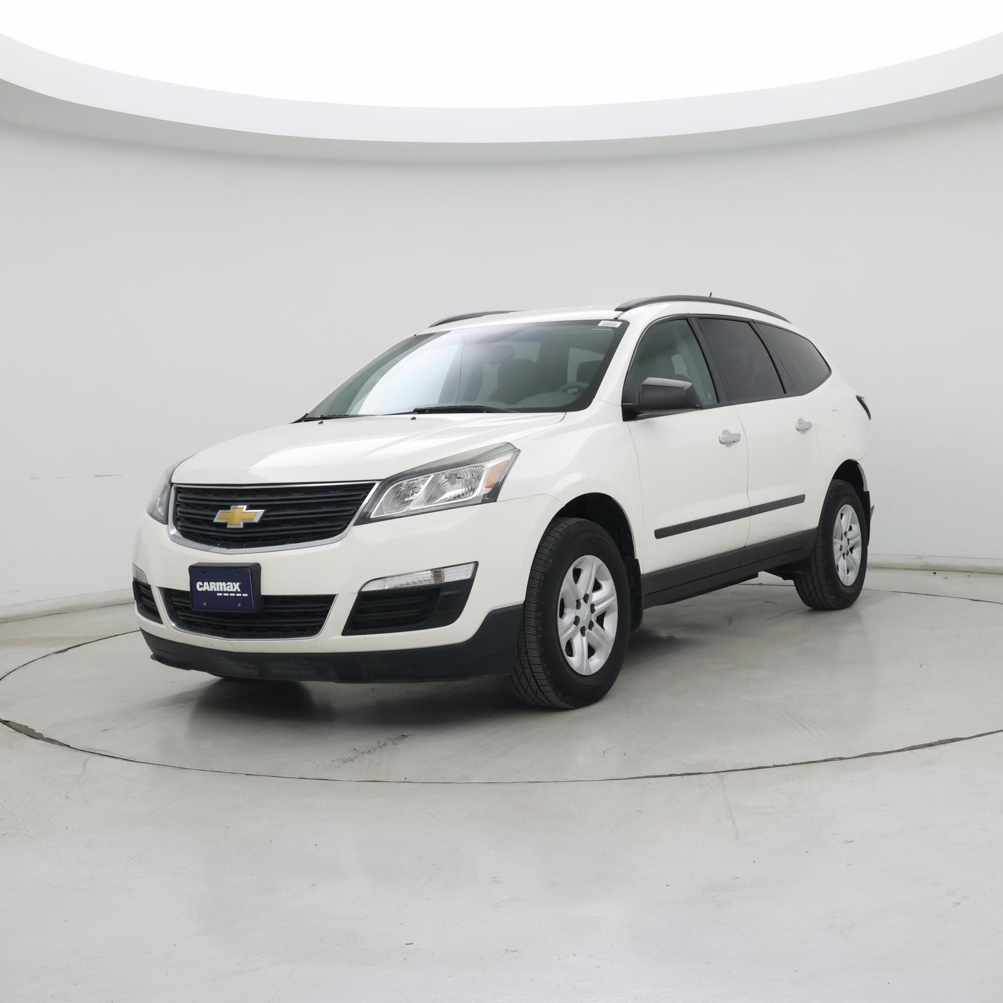 Thumbnail: 2015 Chevrolet Traverse - 4