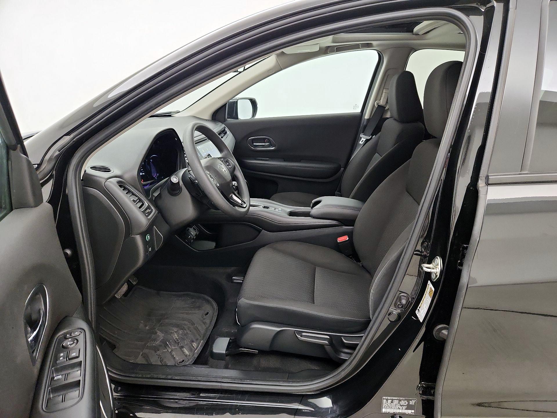 Thumbnail: 2017 Honda HR-V - 11