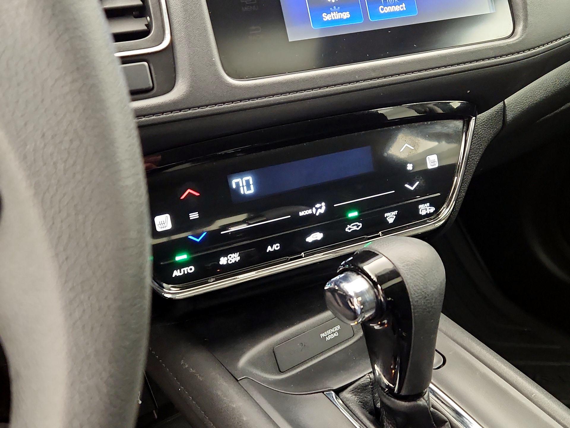 Thumbnail: 2017 Honda HR-V - 16